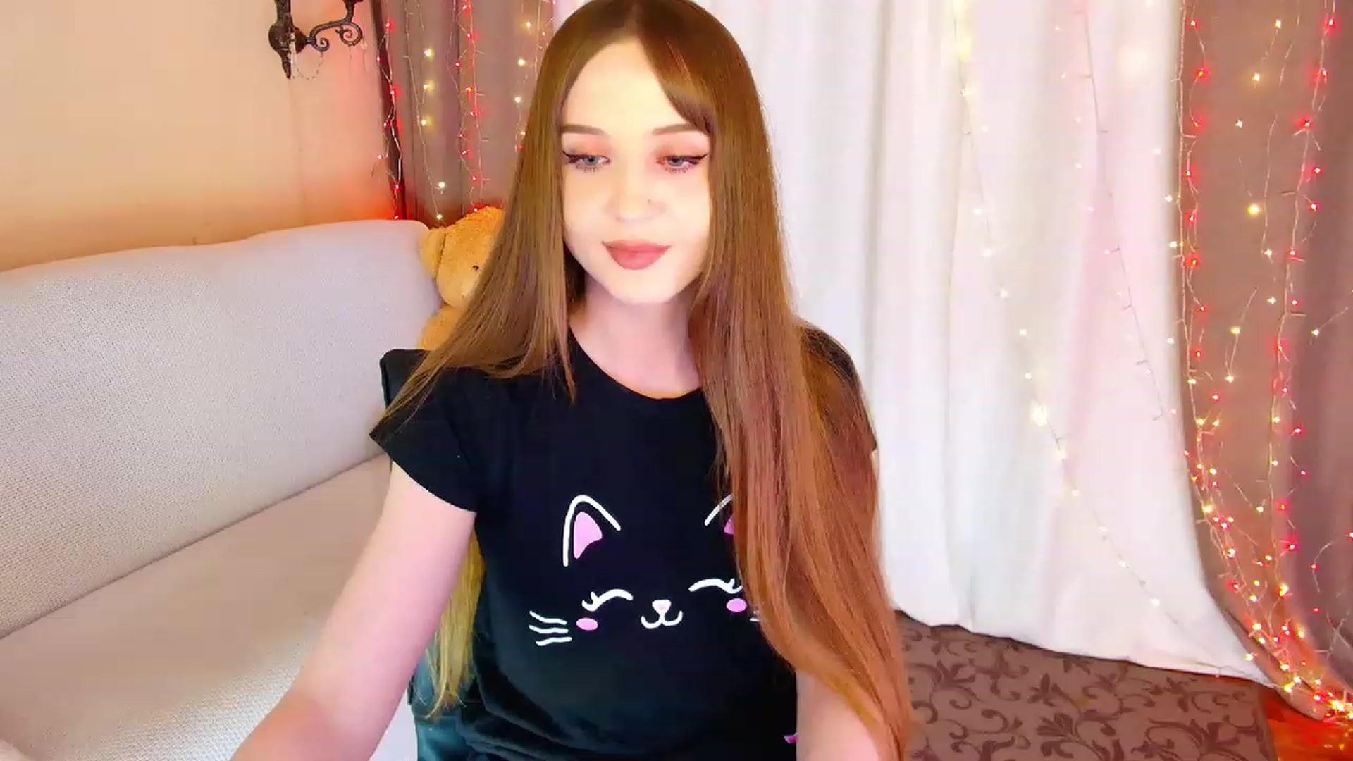 Gallery image thumbnail from Innocent_Soul's myfreecams stream on, 06/27/2023, 16:14 image 7 of 20