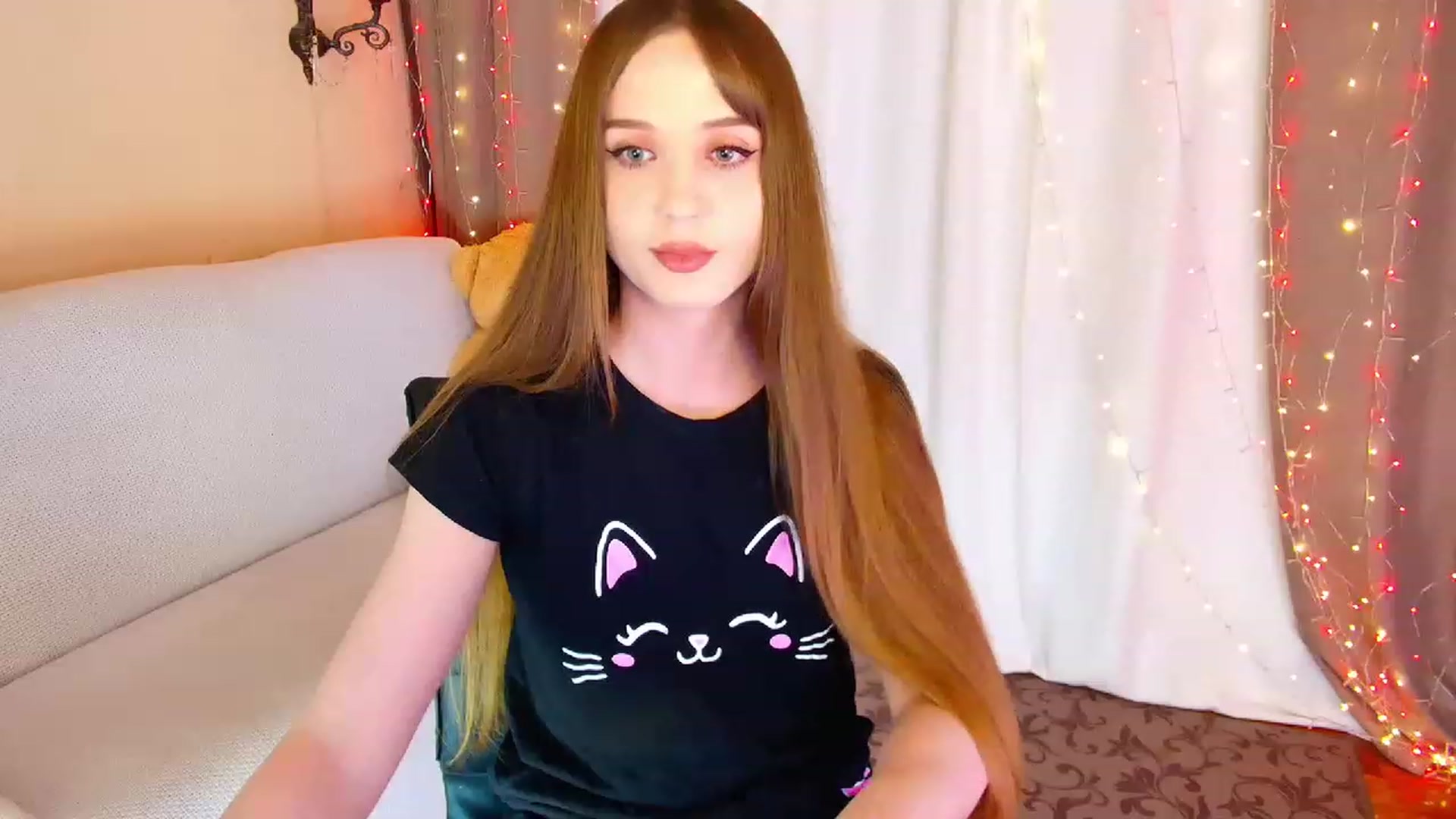 Gallery image thumbnail from Innocent_Soul's myfreecams stream on, 06/27/2023, 16:14 image 6 of 20