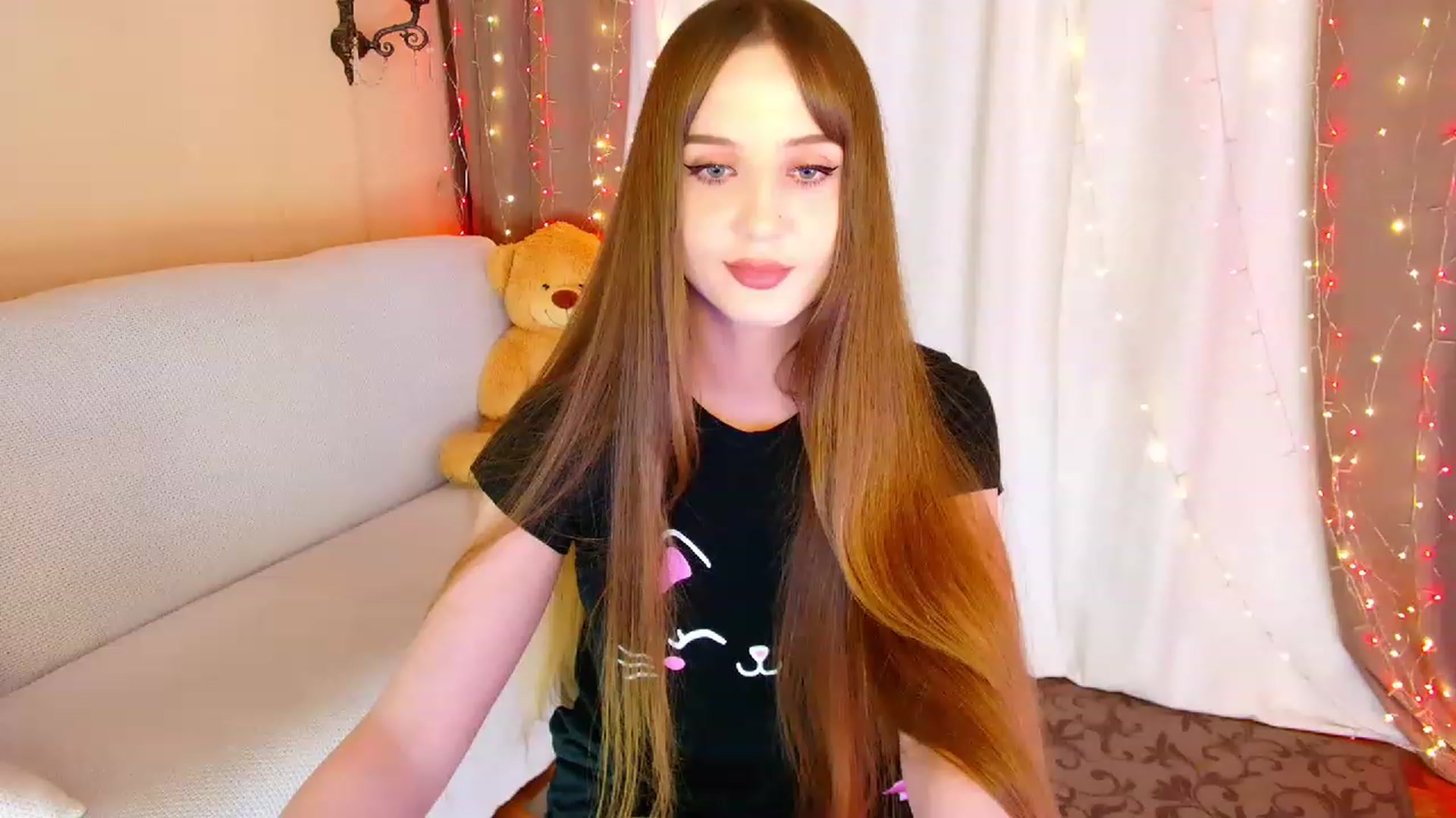 Gallery image thumbnail from Innocent_Soul's myfreecams stream on, 06/27/2023, 17:56 image 1 of 20