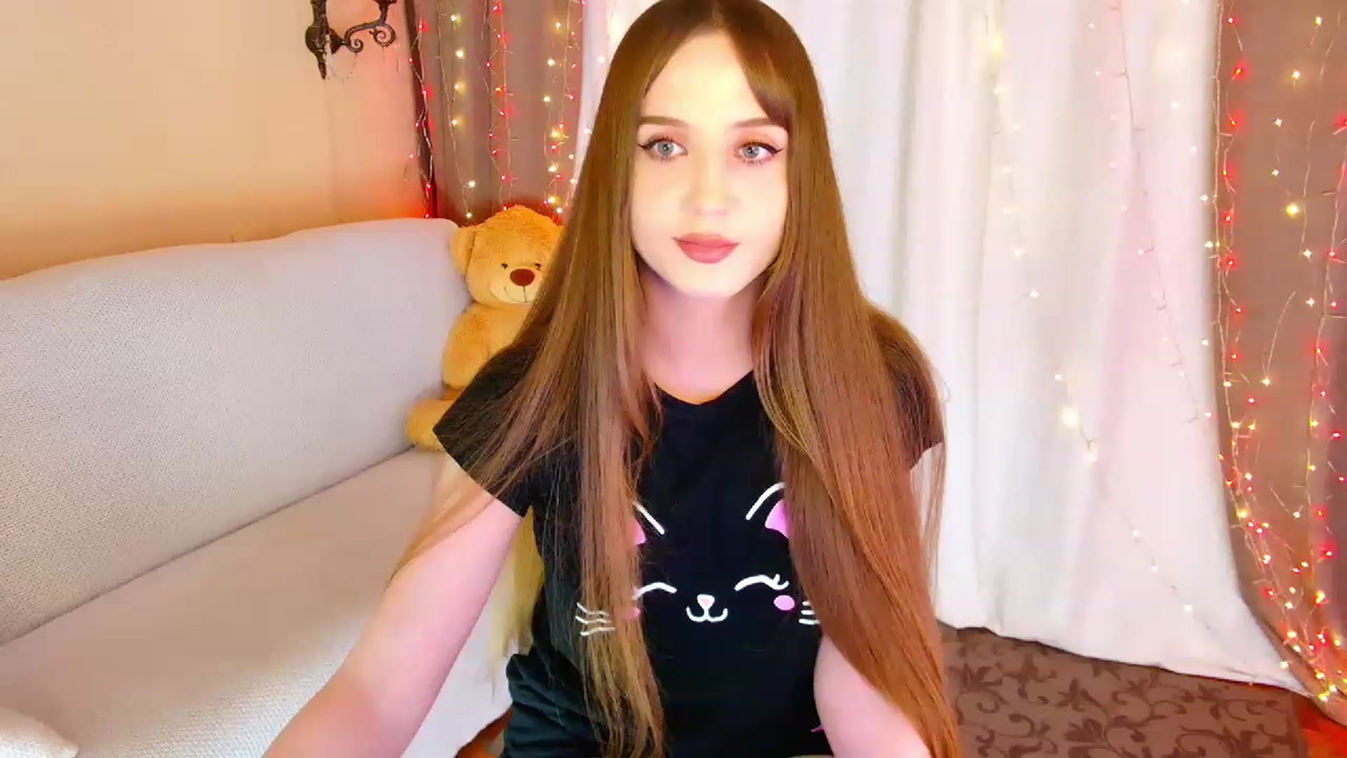 Gallery image thumbnail from Innocent_Soul's myfreecams stream on, 06/27/2023, 17:56 image 11 of 20