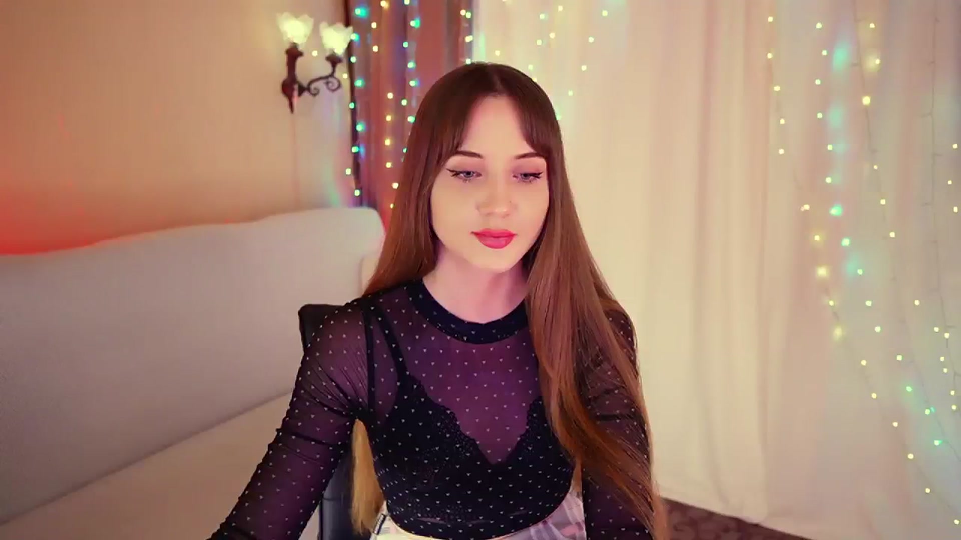 Gallery image thumbnail from Innocent_Soul's myfreecams stream on, 07/31/2023, 17:40 image 2 of 20