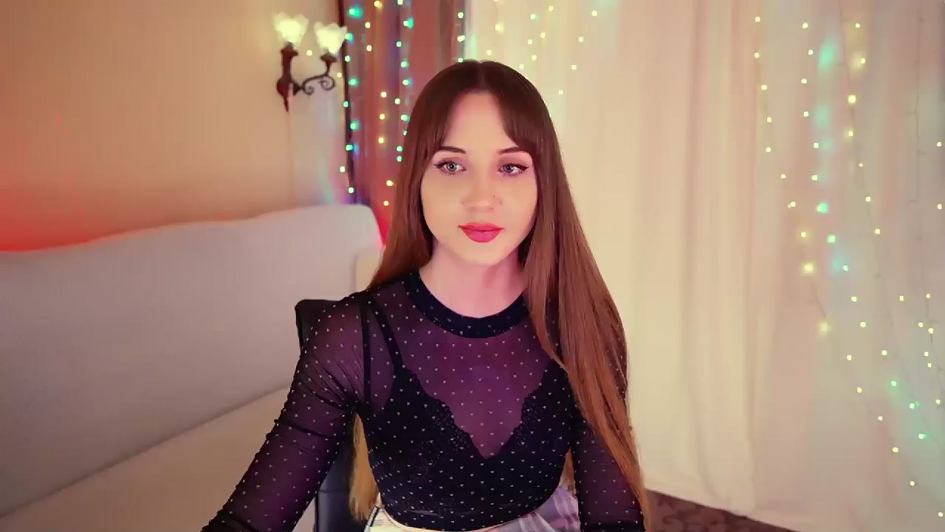 Gallery image thumbnail from Innocent_Soul's myfreecams stream on, 07/31/2023, 17:40 image 1 of 20