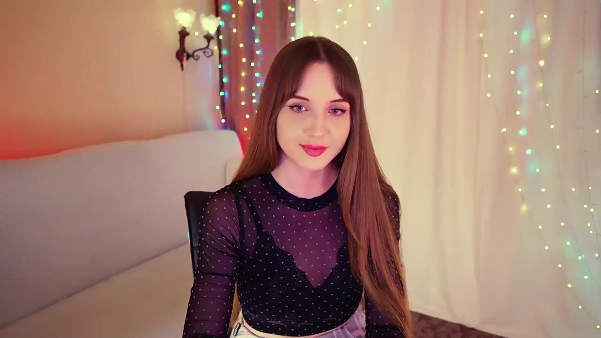 Gallery image thumbnail from Innocent_Soul's myfreecams stream on, 07/31/2023, 17:40 image 3 of 20