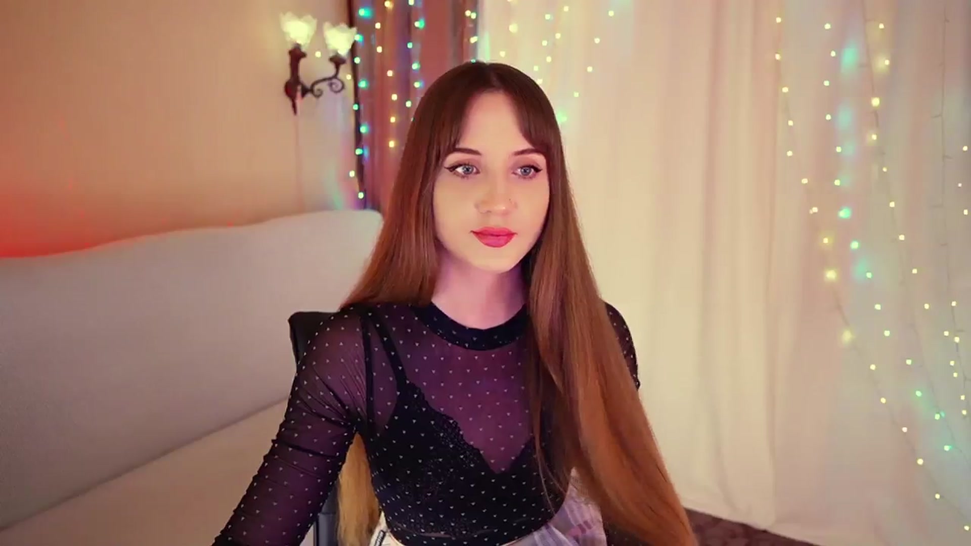 Gallery image thumbnail from Innocent_Soul's myfreecams stream on, 07/31/2023, 17:40 image 15 of 20