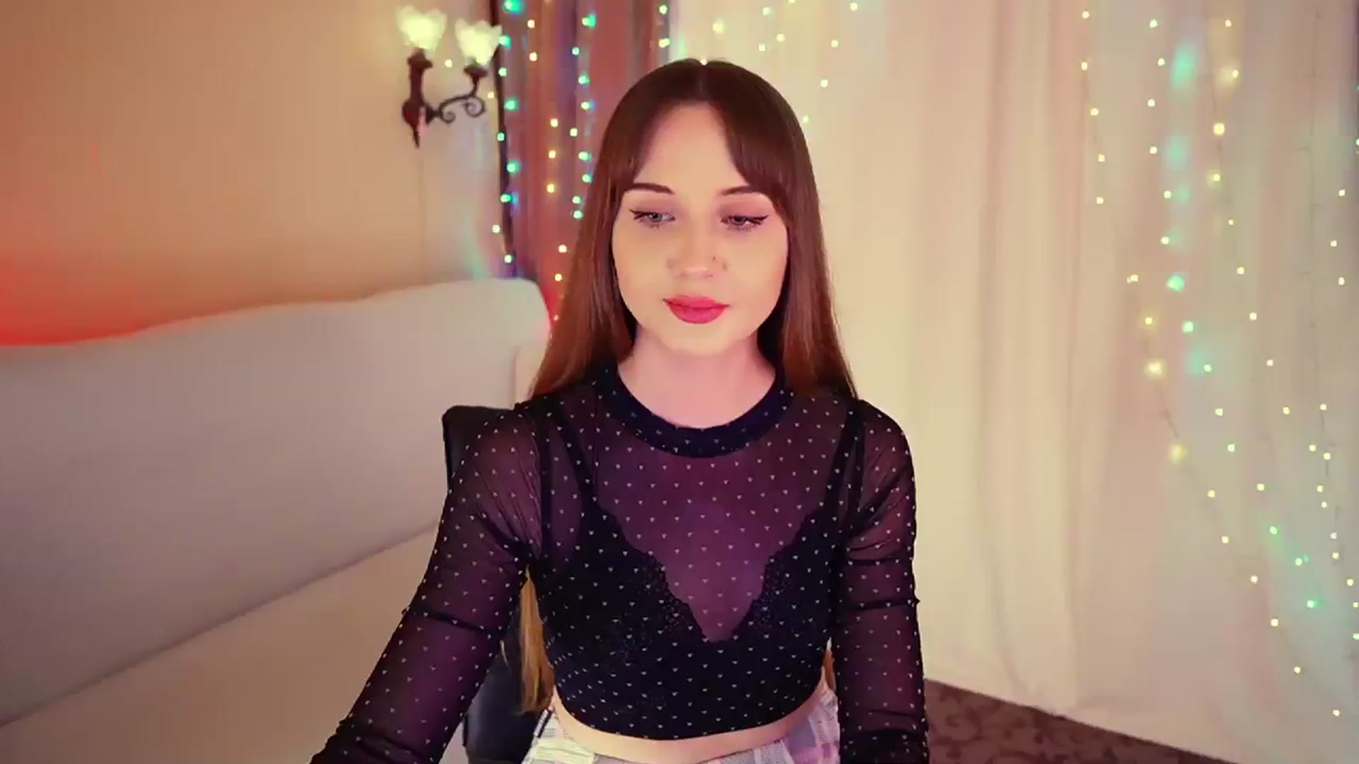 Gallery image thumbnail from Innocent_Soul's myfreecams stream on, 07/31/2023, 19:07 image 15 of 20
