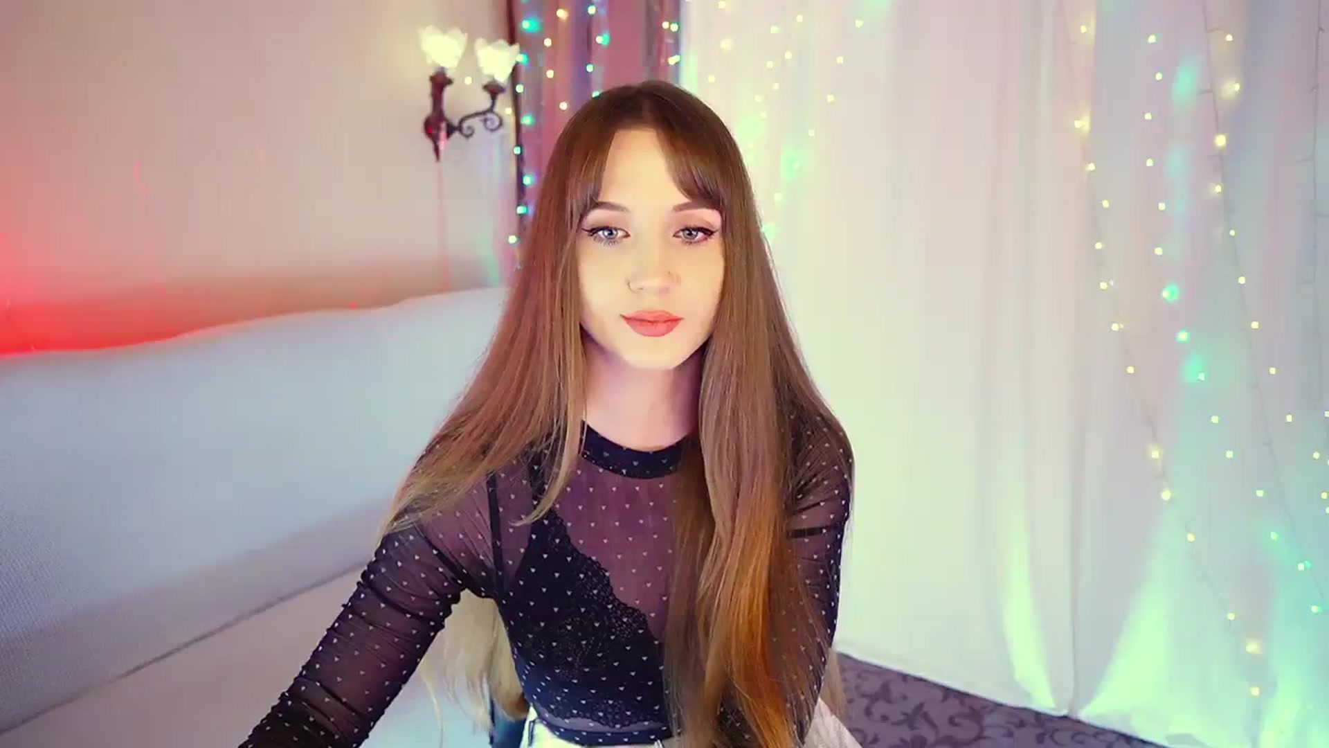 Gallery image thumbnail from Innocent_Soul's myfreecams stream on, 08/03/2023, 17:40 image 13 of 20