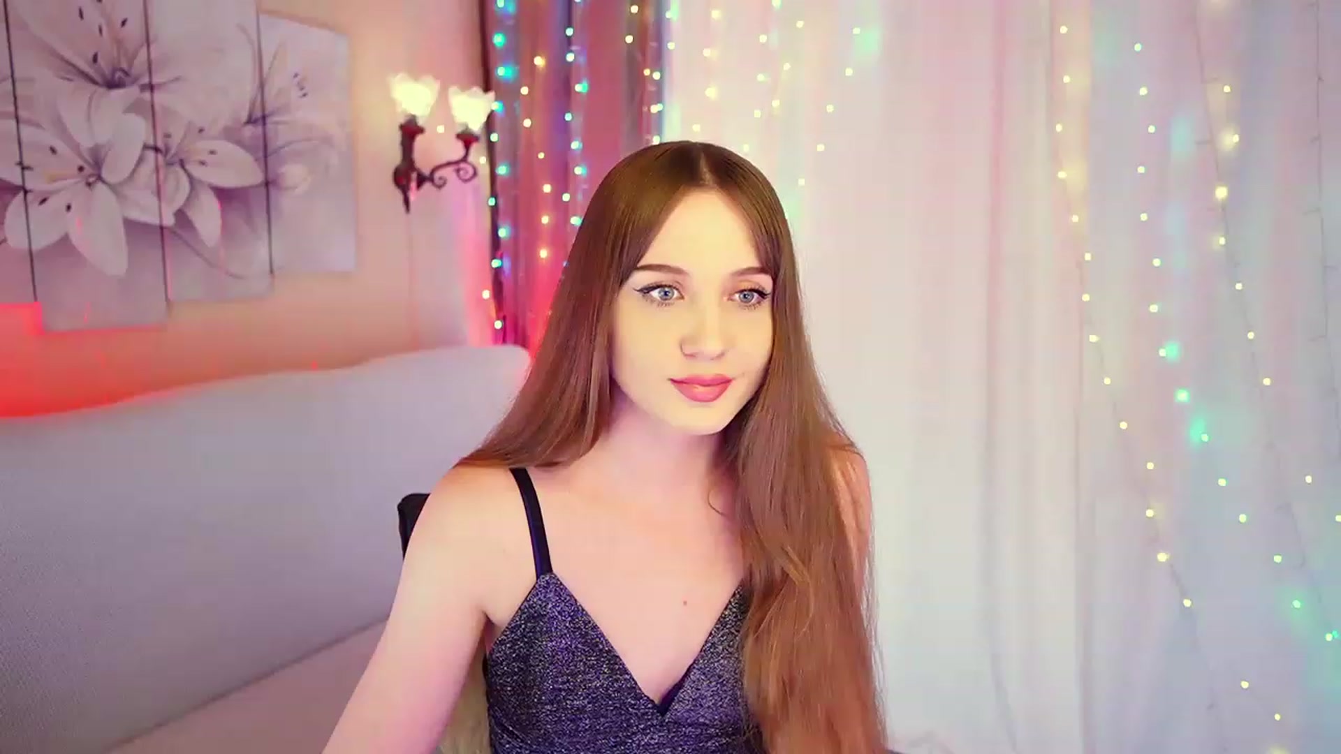 Gallery image thumbnail from Innocent_Soul's myfreecams stream on, 08/10/2023, 15:16 image 1 of 20