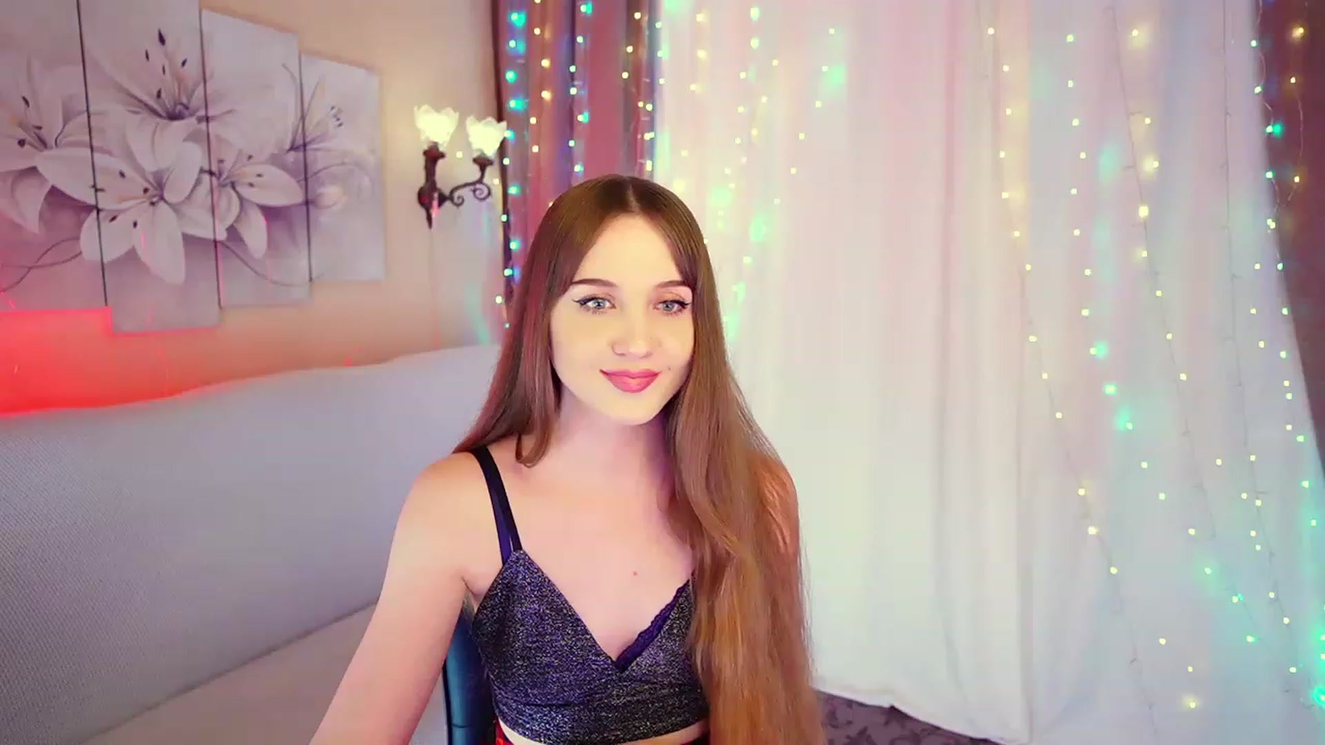 Gallery image thumbnail from Innocent_Soul's myfreecams stream on, 08/10/2023, 15:16 image 5 of 20