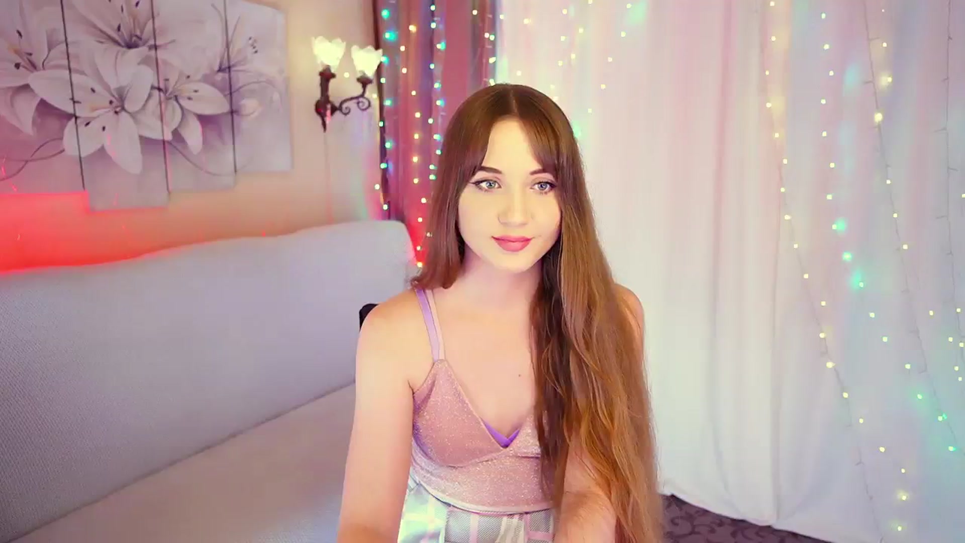 Gallery image thumbnail from Innocent_Soul's myfreecams stream on, 08/11/2023, 16:23 image 6 of 20