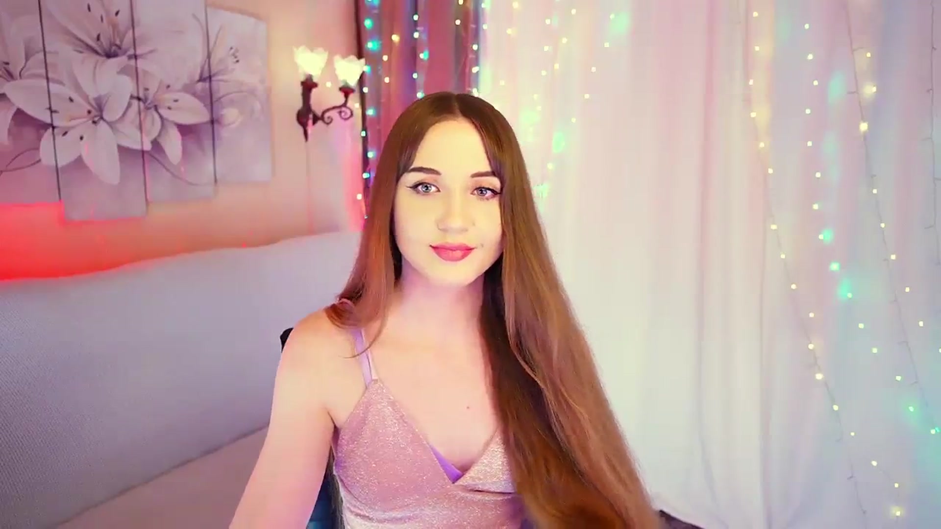 Gallery image thumbnail from Innocent_Soul's myfreecams stream on, 08/11/2023, 19:48 image 18 of 20