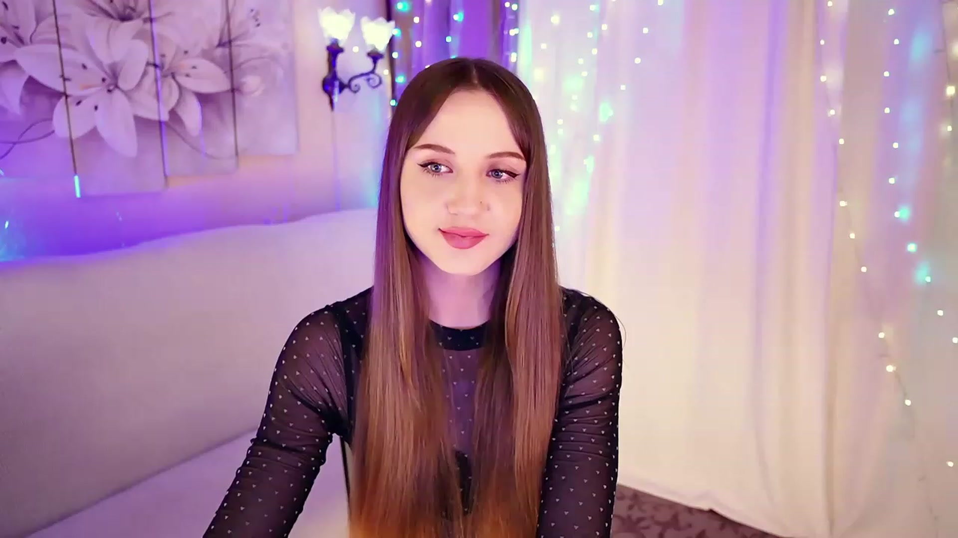 Gallery image thumbnail from Innocent_Soul's myfreecams stream on, 08/15/2023, 18:38 image 9 of 20