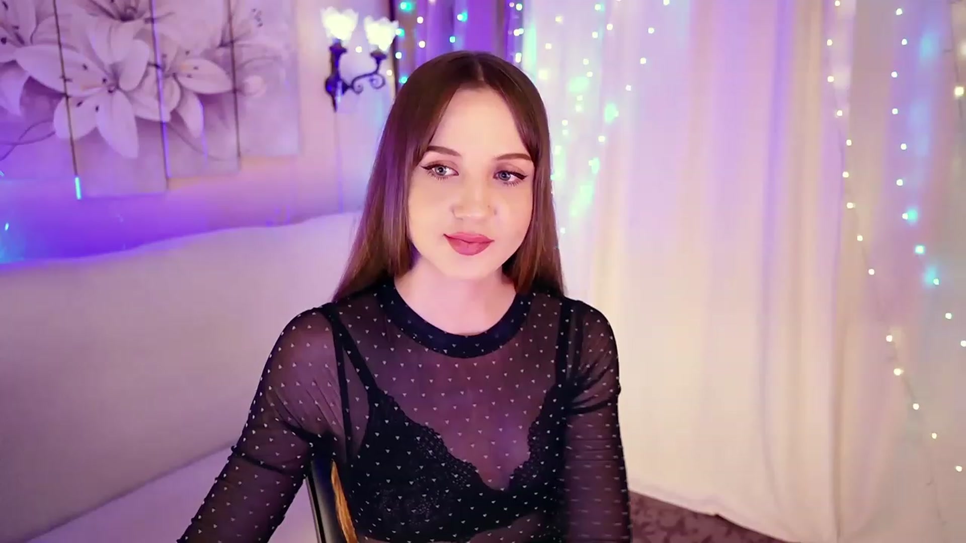 Gallery image thumbnail from Innocent_Soul's myfreecams stream on, 08/15/2023, 19:00 image 16 of 20