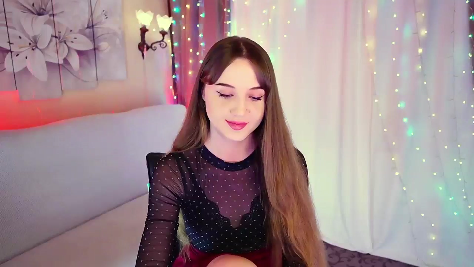 Gallery image thumbnail from Innocent_Soul's myfreecams stream on, 08/19/2023, 15:31 image 4 of 20