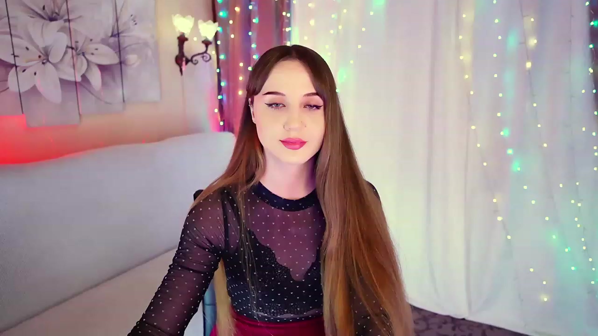 Gallery image thumbnail from Innocent_Soul's myfreecams stream on, 08/19/2023, 18:12 image 9 of 20