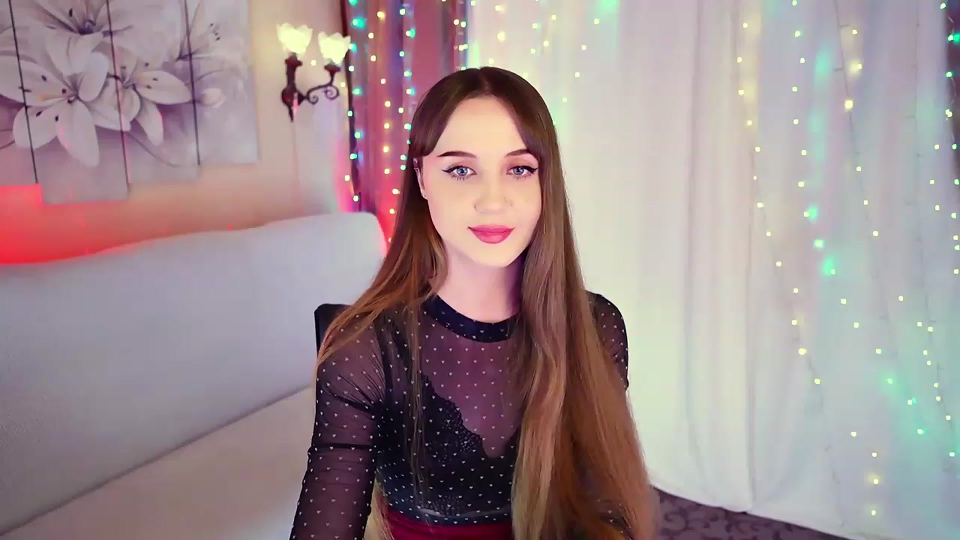 Gallery image thumbnail from Innocent_Soul's myfreecams stream on, 08/19/2023, 18:12 image 18 of 20