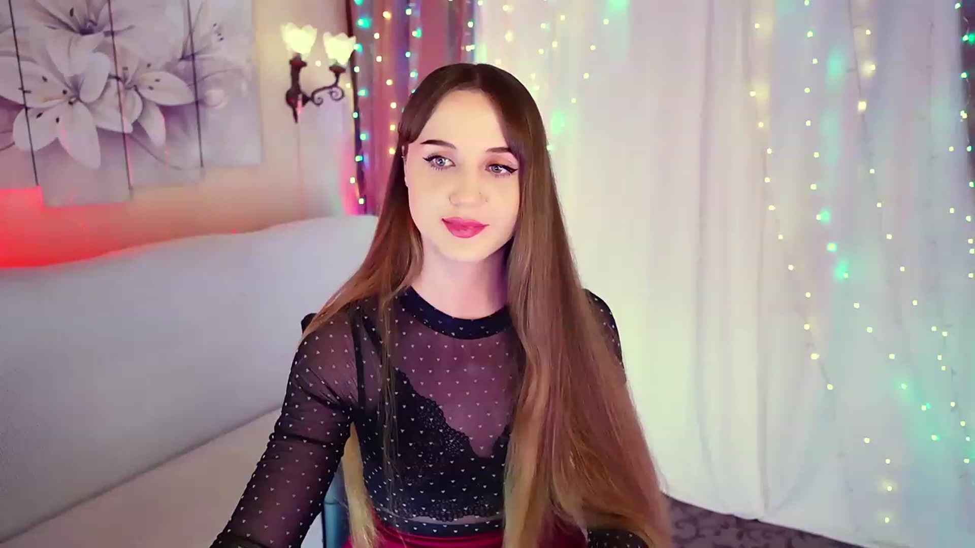 Gallery image thumbnail from Innocent_Soul's myfreecams stream on, 08/19/2023, 18:12 image 13 of 20