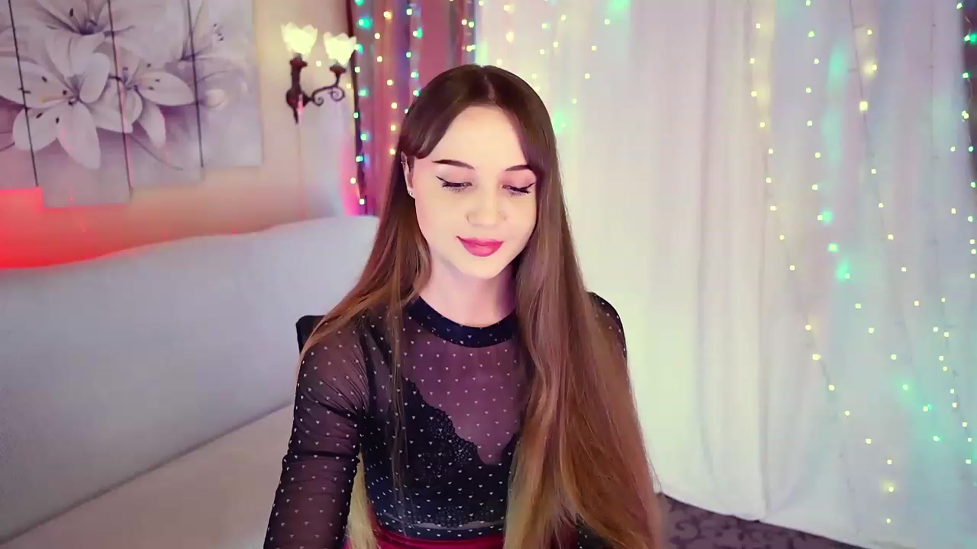 Gallery image thumbnail from Innocent_Soul's myfreecams stream on, 08/19/2023, 18:12 image 11 of 20