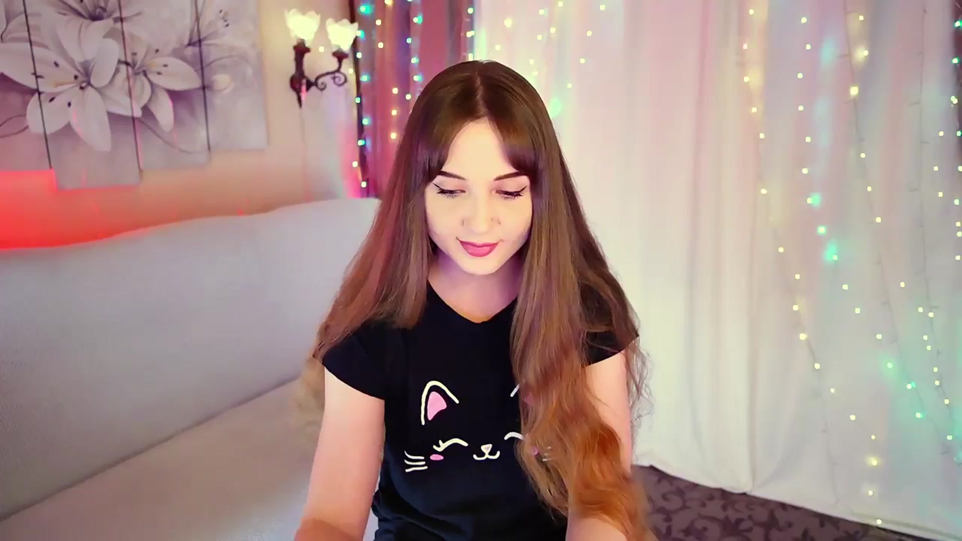 Gallery image thumbnail from Innocent_Soul's myfreecams stream on, 08/22/2023, 15:13 image 4 of 20