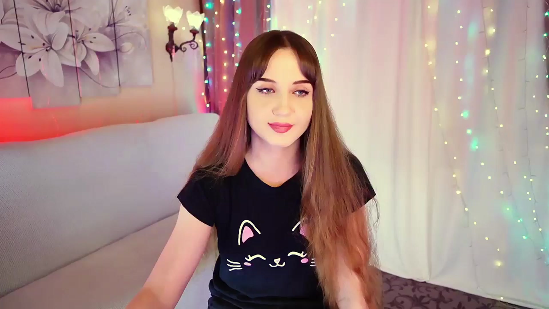 Gallery image thumbnail from Innocent_Soul's myfreecams stream on, 08/22/2023, 16:13 image 13 of 20