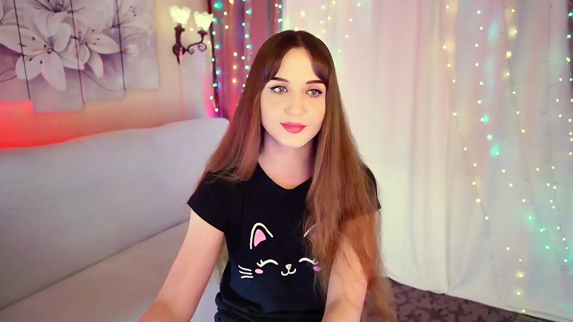 Gallery image thumbnail from Innocent_Soul's myfreecams stream on, 08/22/2023, 16:13 image 15 of 20