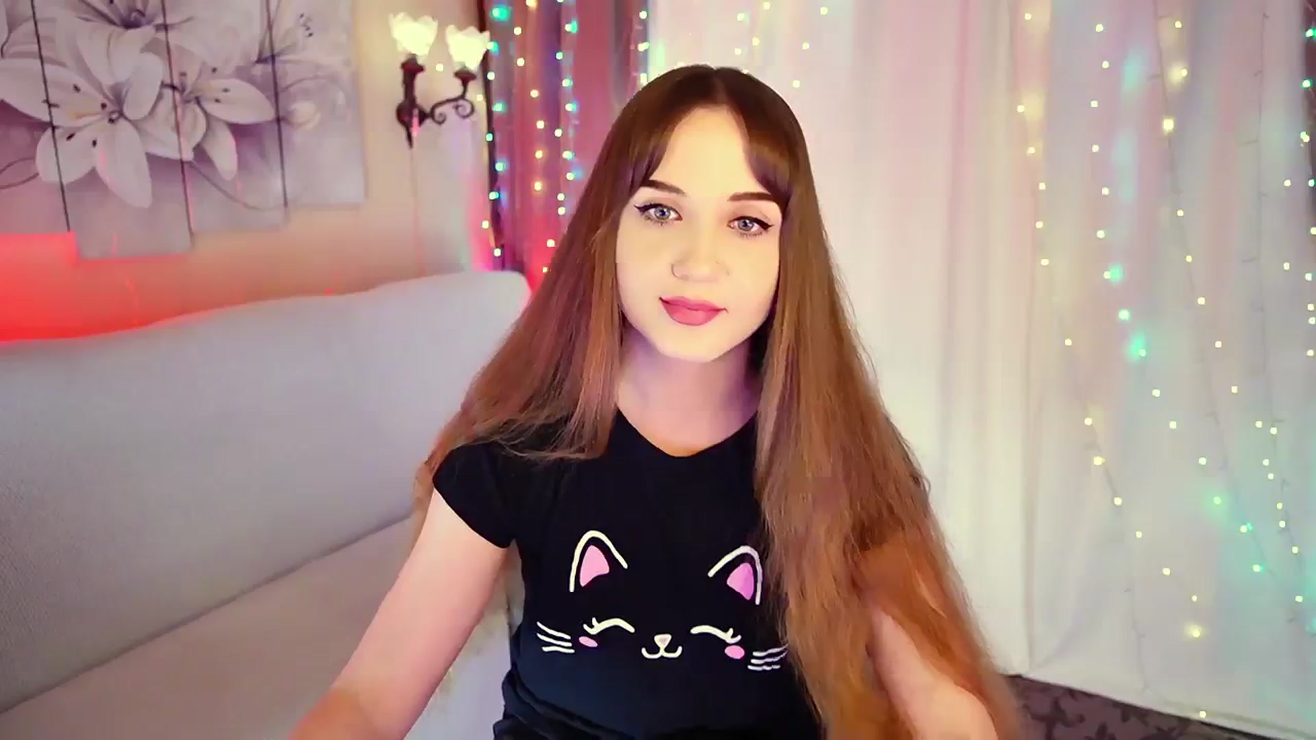 Gallery image thumbnail from Innocent_Soul's myfreecams stream on, 08/22/2023, 16:13 image 4 of 20