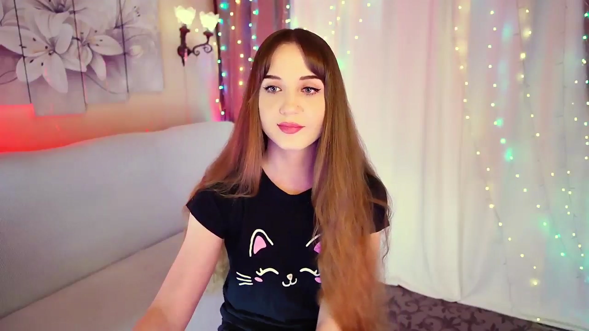Gallery image thumbnail from Innocent_Soul's myfreecams stream on, 08/22/2023, 16:13 image 2 of 20