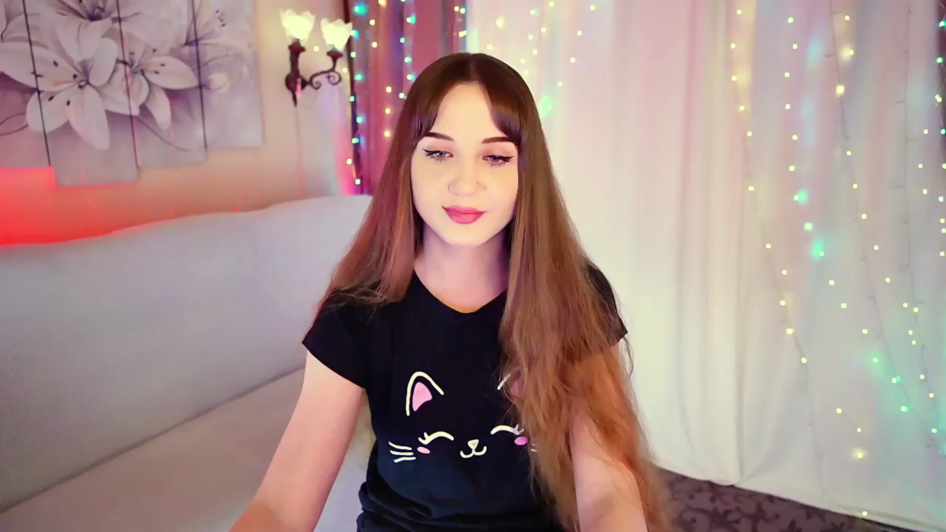 Gallery image thumbnail from Innocent_Soul's myfreecams stream on, 08/22/2023, 16:13 image 14 of 20