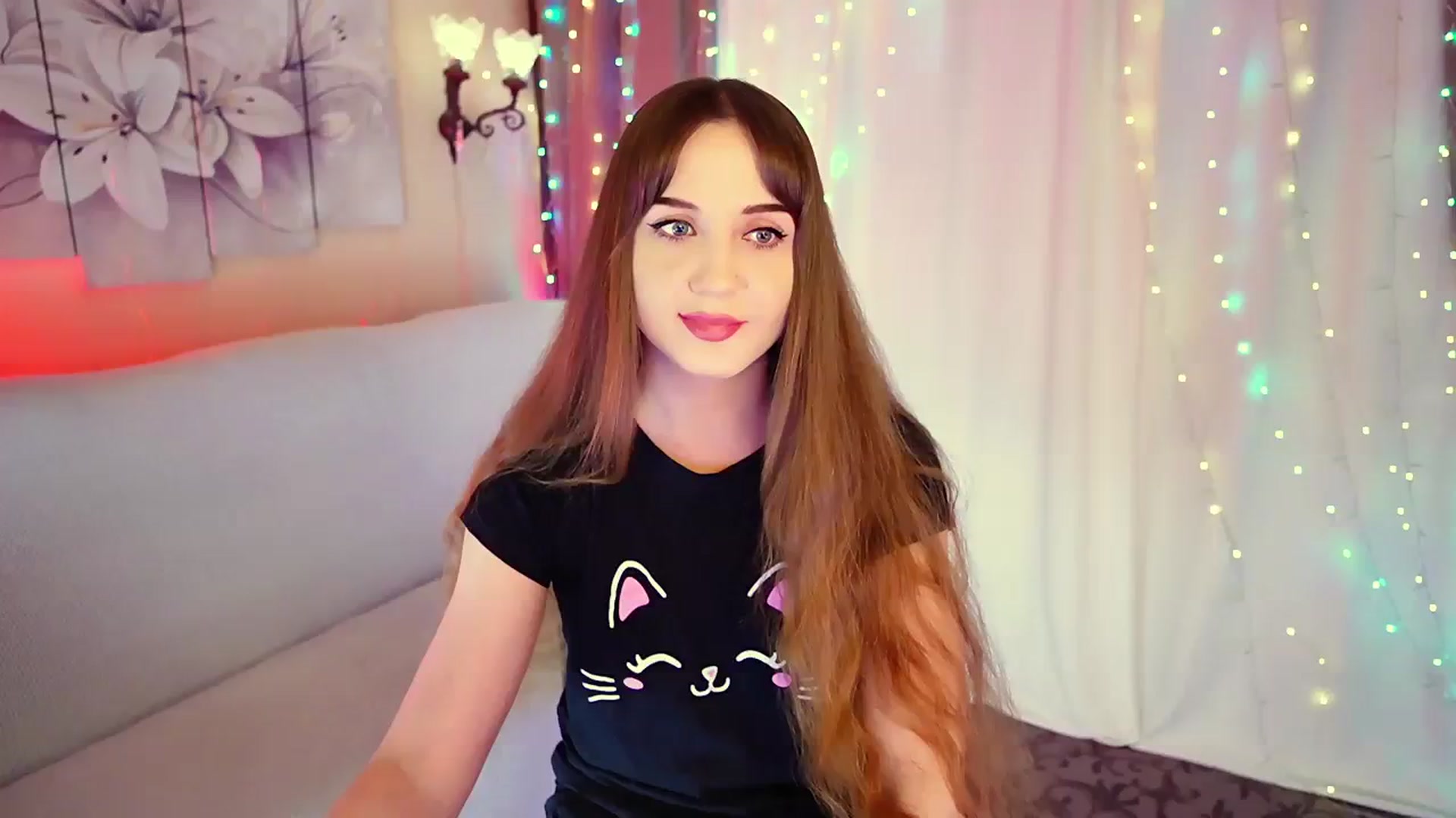 Gallery image thumbnail from Innocent_Soul's myfreecams stream on, 08/22/2023, 16:13 image 3 of 20