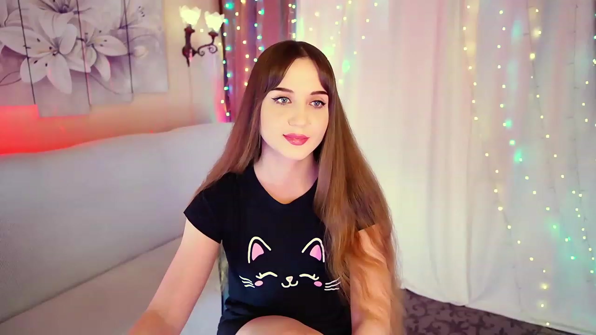 Gallery image thumbnail from Innocent_Soul's myfreecams stream on, 08/22/2023, 18:13 image 6 of 20