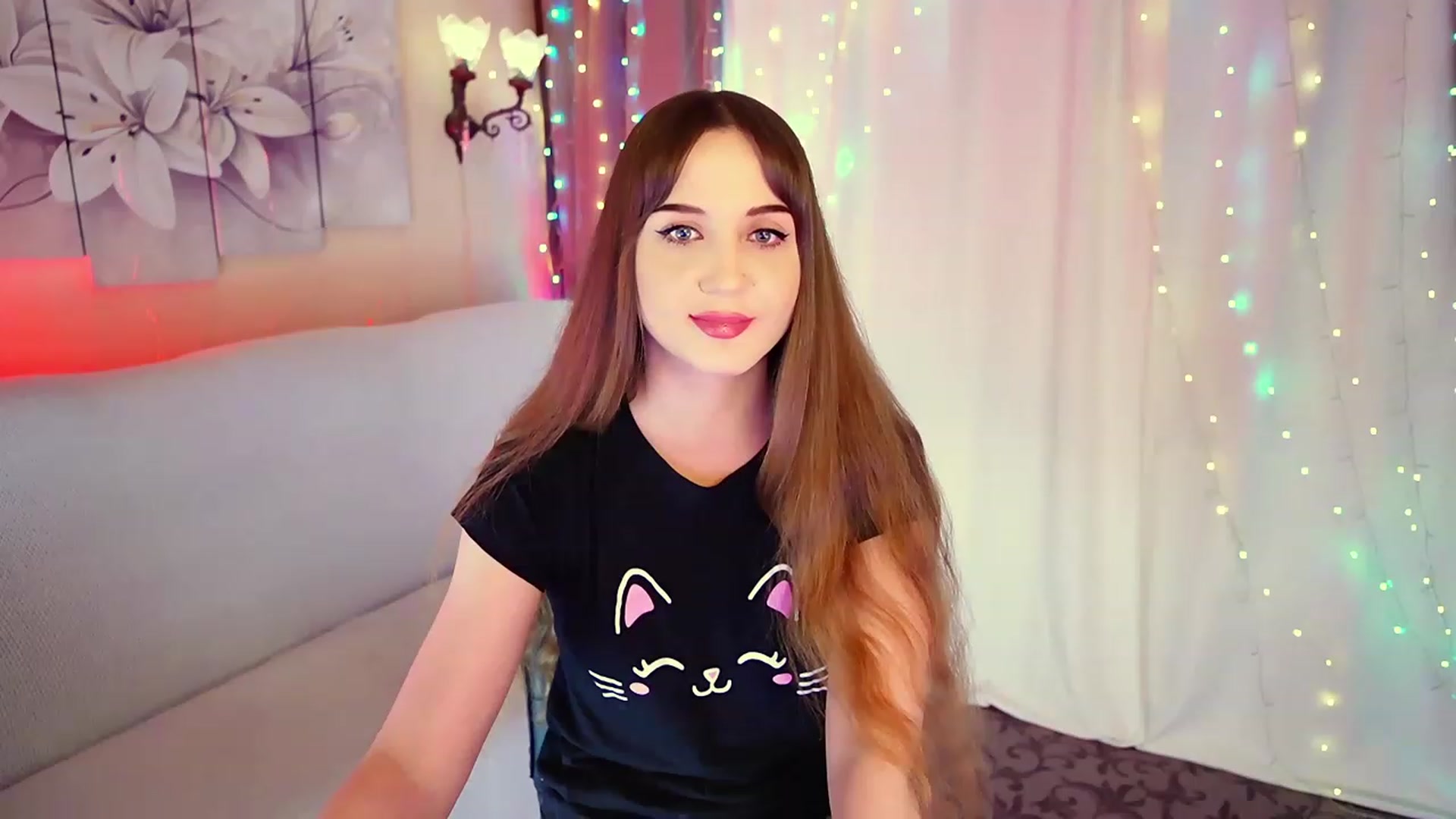 Gallery image thumbnail from Innocent_Soul's myfreecams stream on, 08/22/2023, 18:13 image 9 of 20