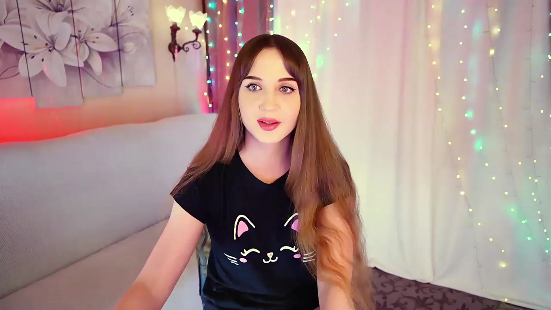 Gallery image thumbnail from Innocent_Soul's myfreecams stream on, 08/22/2023, 18:13 image 10 of 20