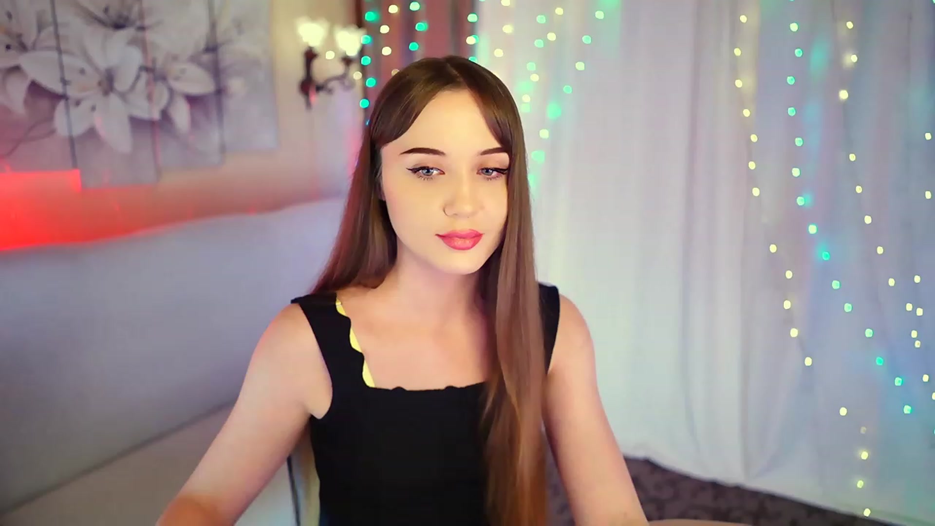 Gallery image thumbnail from Innocent_Soul's myfreecams stream on, 08/23/2023, 17:56 image 13 of 20