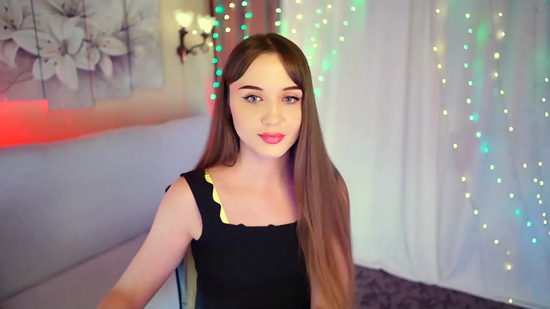 Gallery image thumbnail from Innocent_Soul's myfreecams stream on, 08/23/2023, 17:56 image 18 of 20