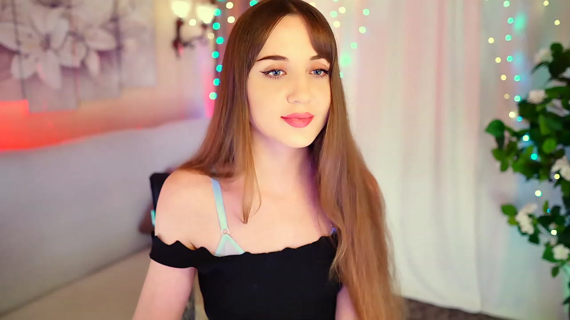Gallery image thumbnail from Innocent_Soul's myfreecams stream on, 08/27/2023, 16:11 image 20 of 20