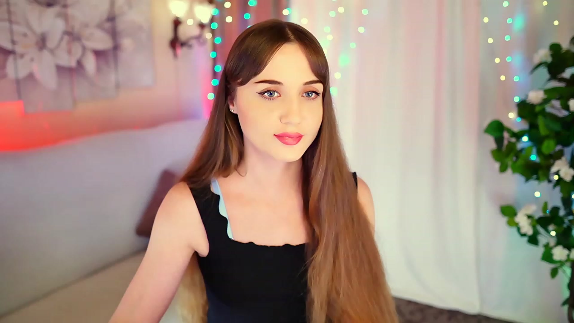 Gallery image thumbnail from Innocent_Soul's myfreecams stream on, 08/27/2023, 18:03 image 11 of 20