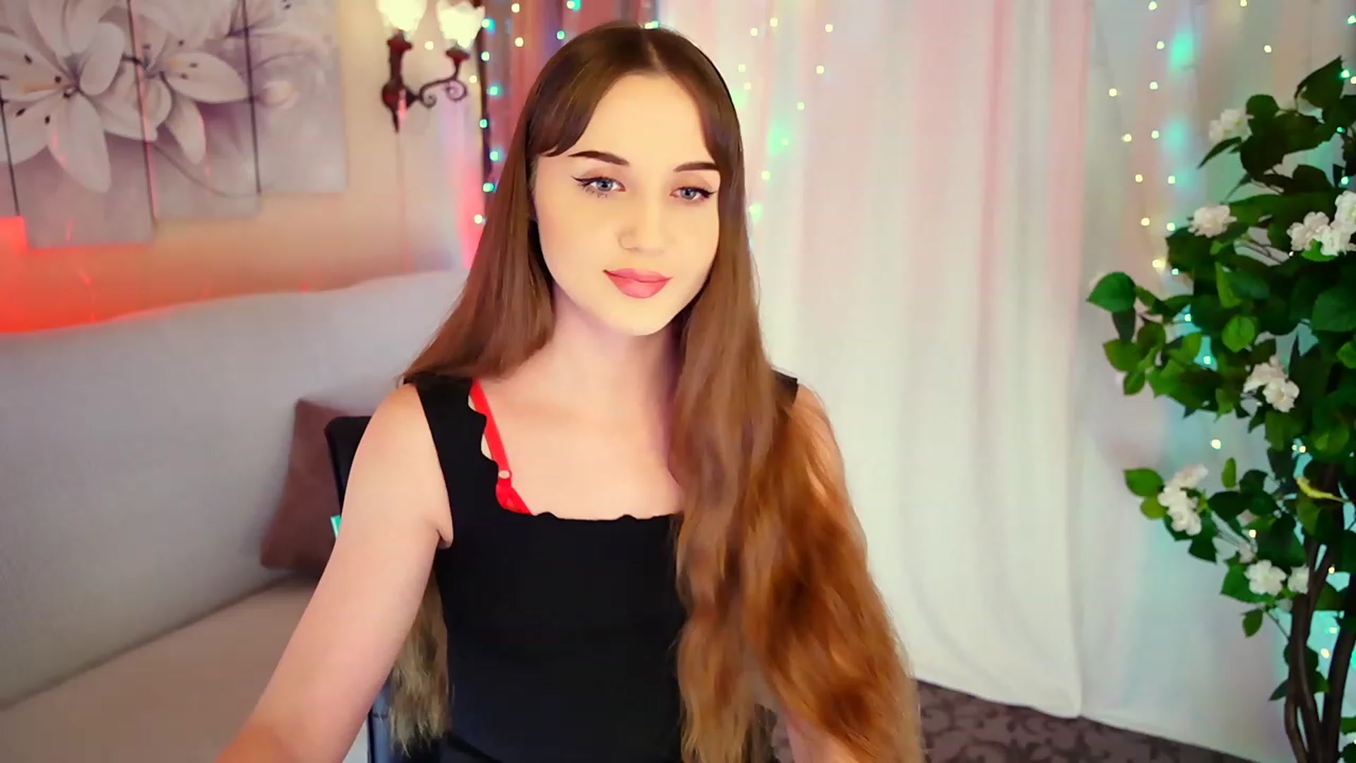 Gallery image thumbnail from Innocent_Soul's myfreecams stream on, 08/31/2023, 16:35 image 7 of 20