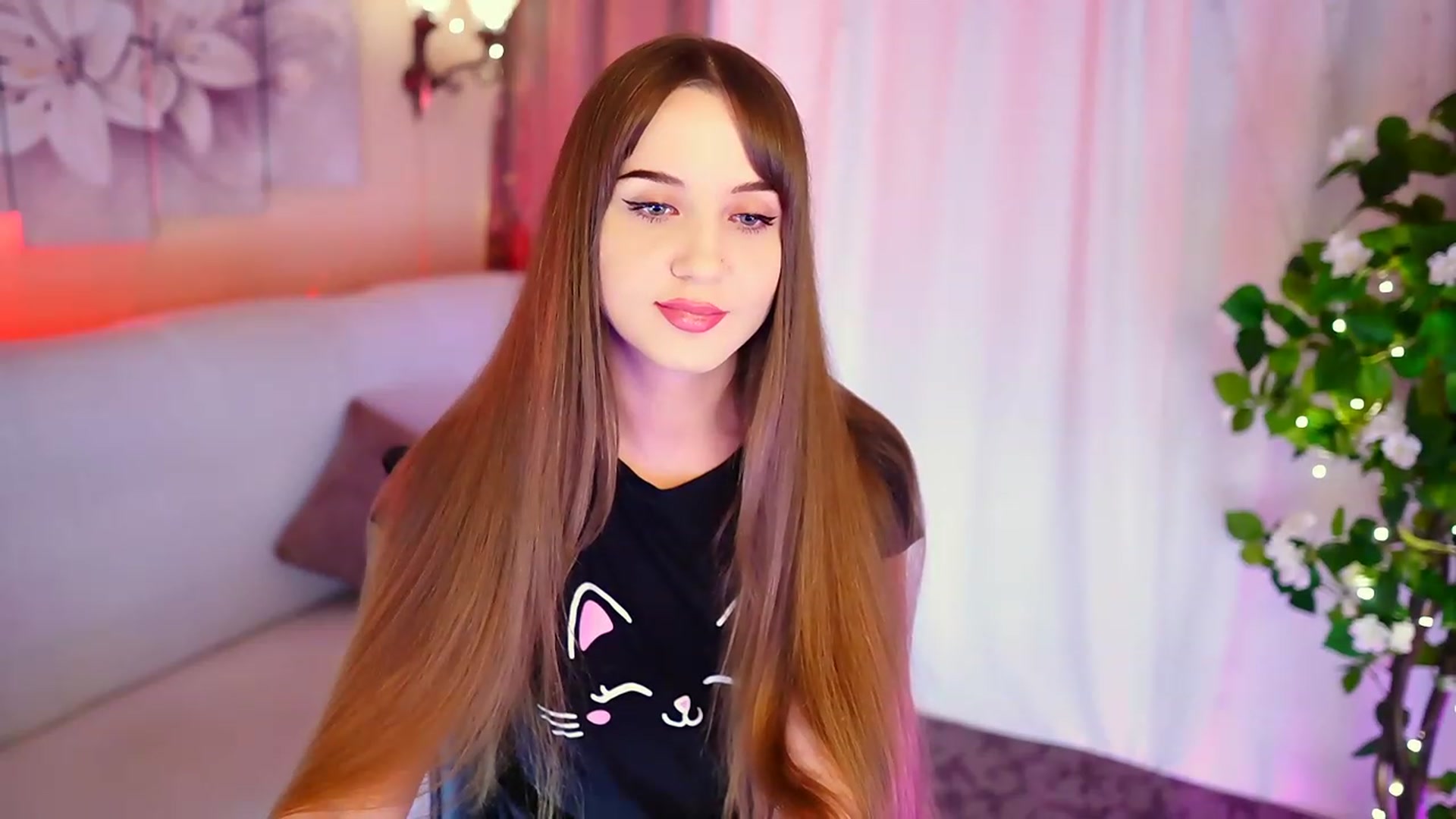 Gallery image thumbnail from Innocent_Soul's myfreecams stream on, 09/02/2023, 16:55 image 8 of 20