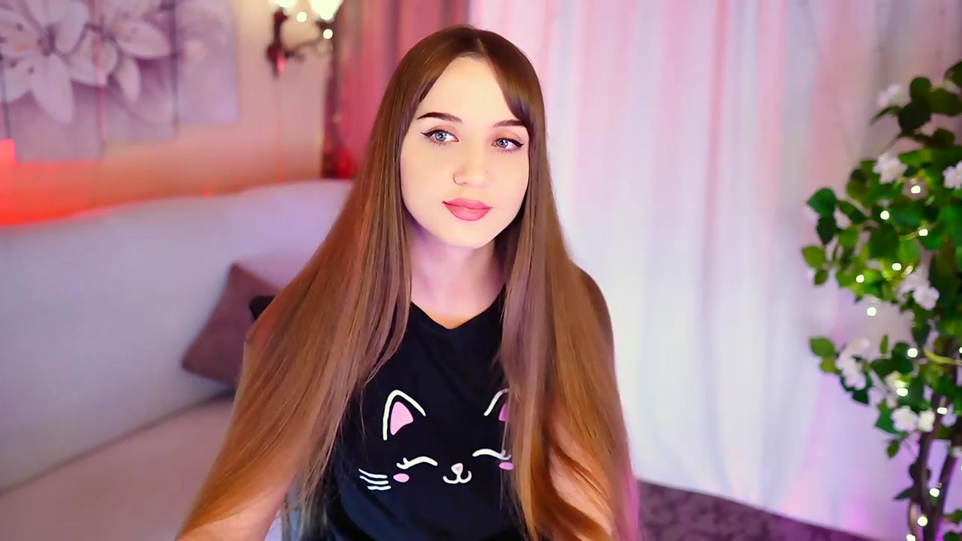 Gallery image thumbnail from Innocent_Soul's myfreecams stream on, 09/02/2023, 16:55 image 3 of 20