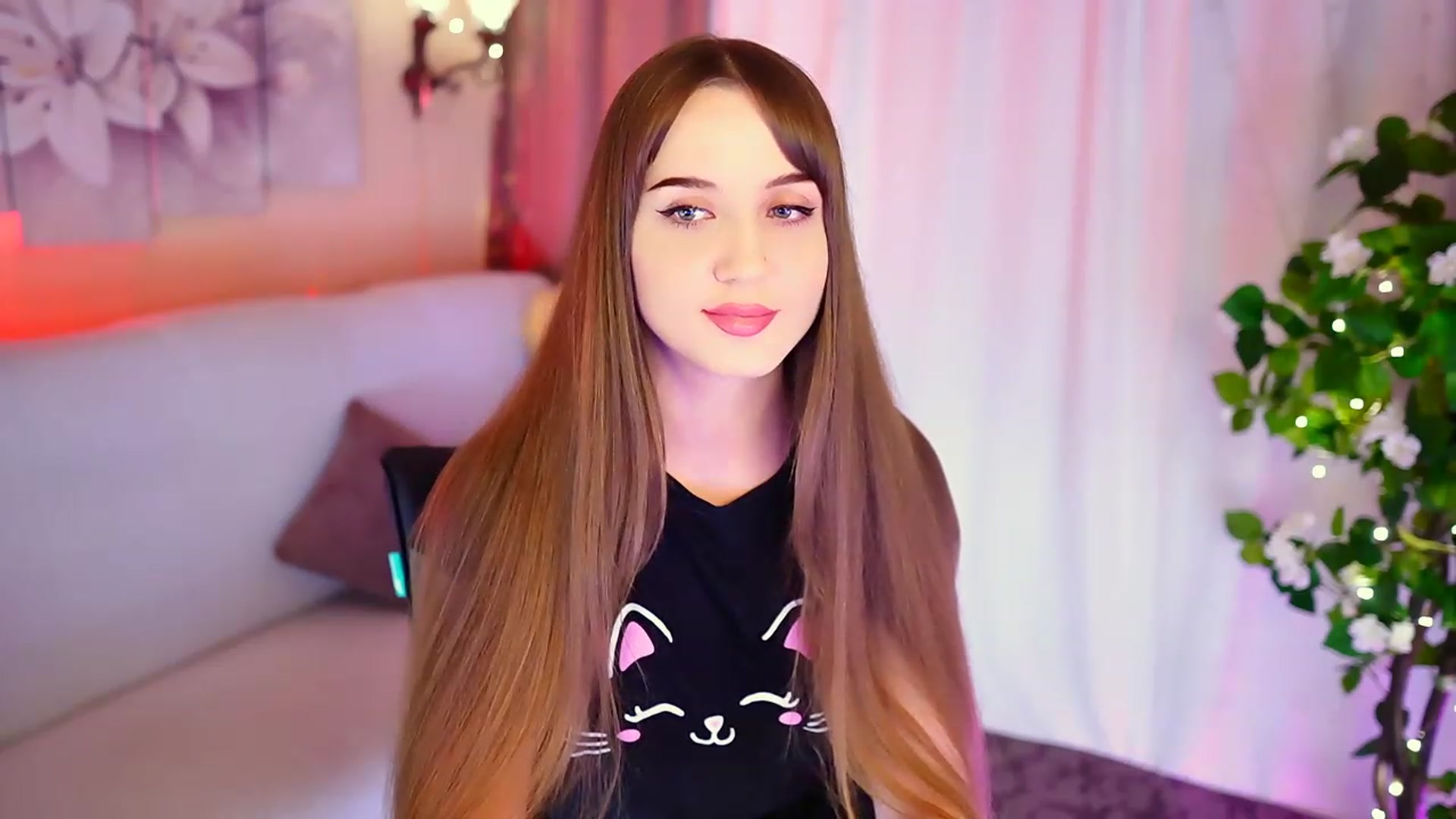 Gallery image thumbnail from Innocent_Soul's myfreecams stream on, 09/02/2023, 16:55 image 4 of 20