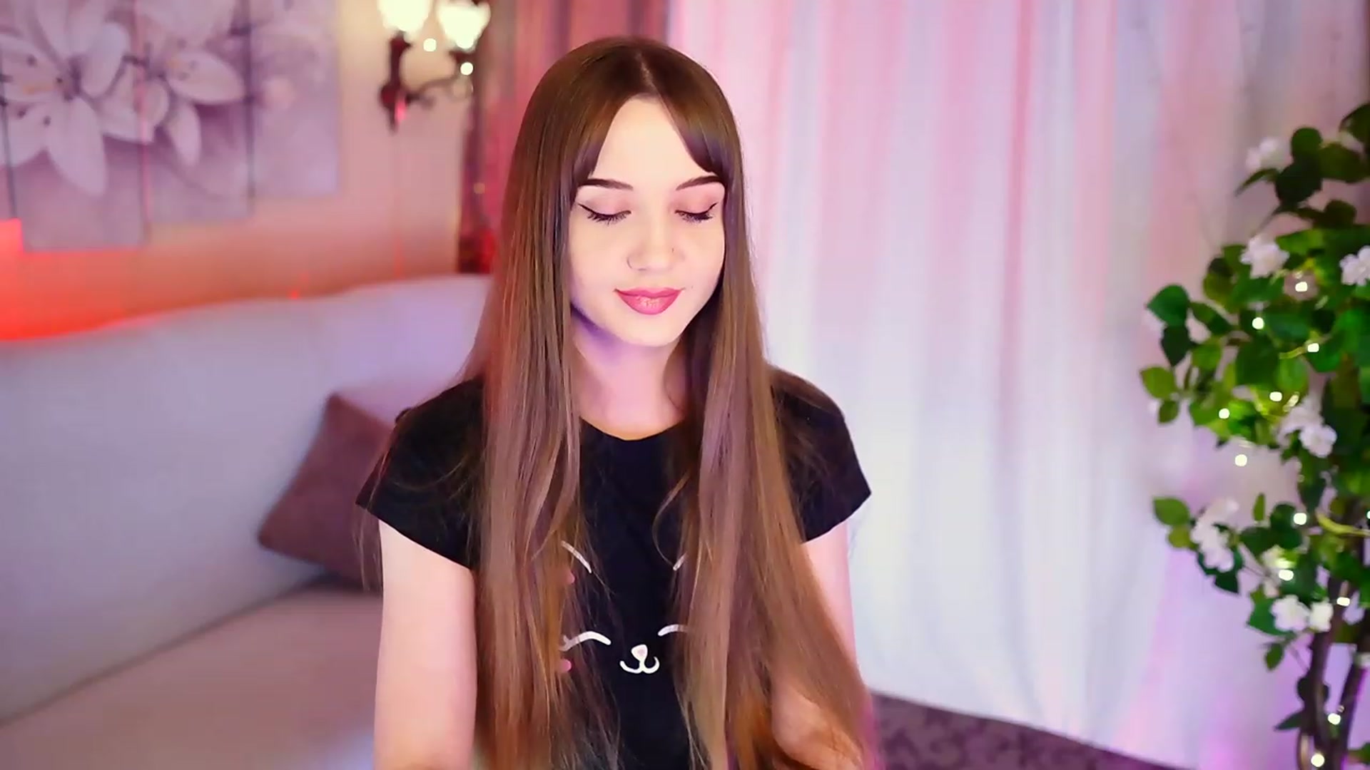 Gallery image thumbnail from Innocent_Soul's myfreecams stream on, 09/02/2023, 16:55 image 17 of 20