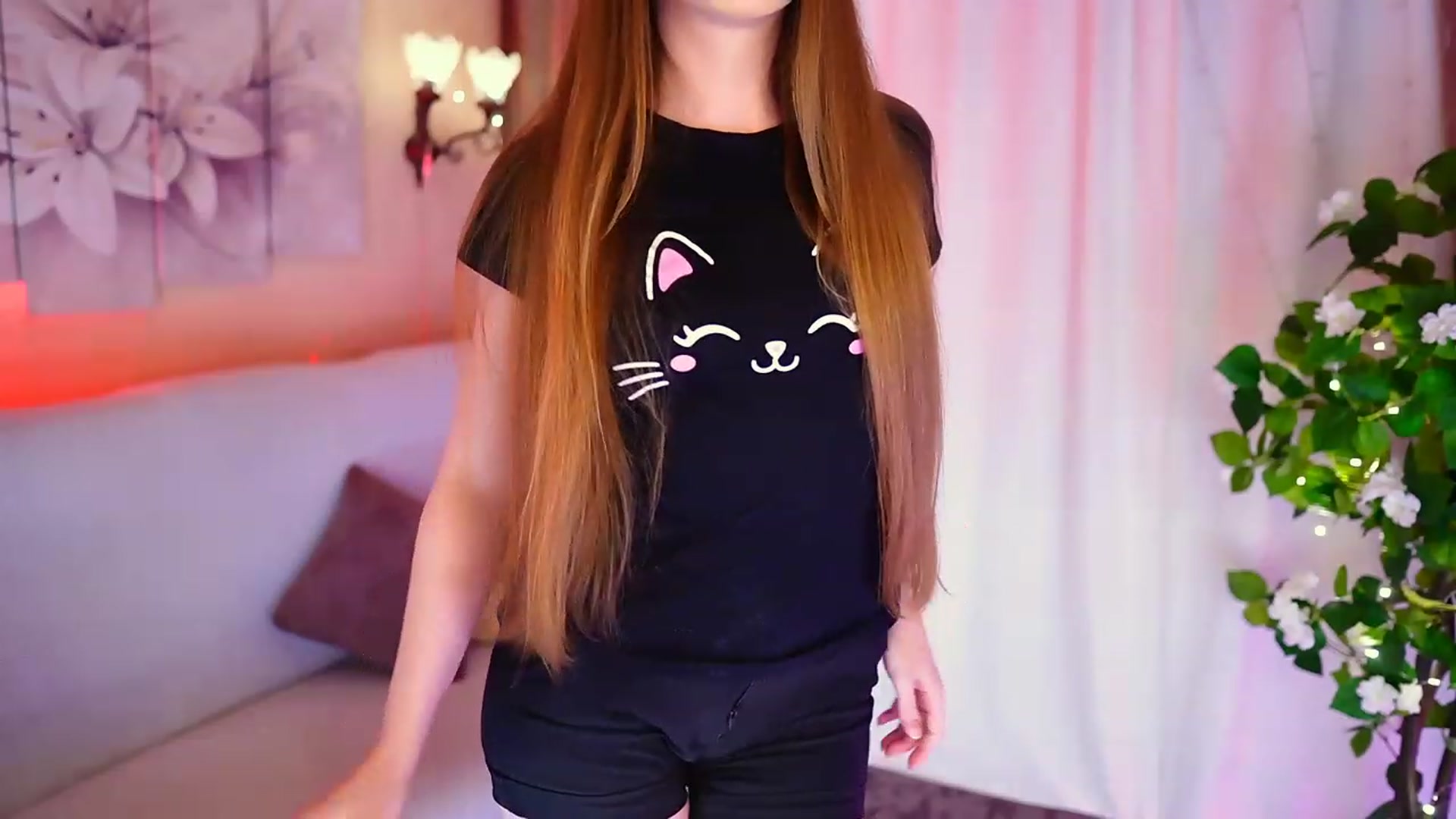 Gallery image thumbnail from Innocent_Soul's myfreecams stream on, 09/02/2023, 16:55 image 10 of 20
