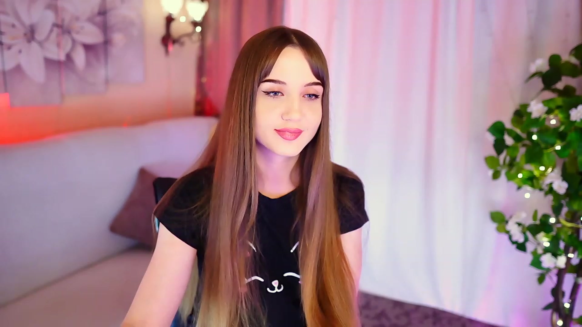Gallery image thumbnail from Innocent_Soul's myfreecams stream on, 09/02/2023, 16:55 image 14 of 20
