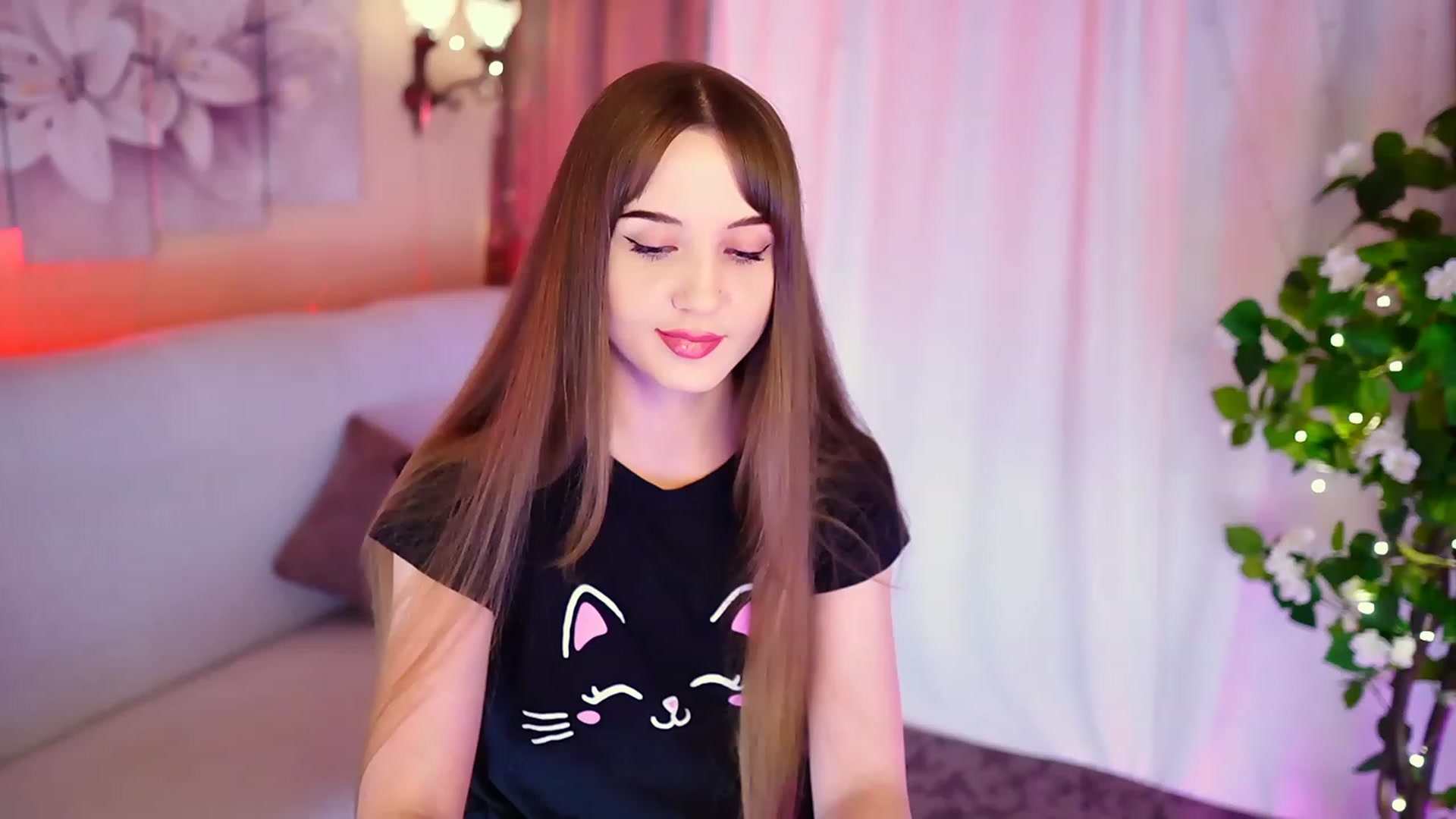 Gallery image thumbnail from Innocent_Soul's myfreecams stream on, 09/02/2023, 19:08 image 6 of 20