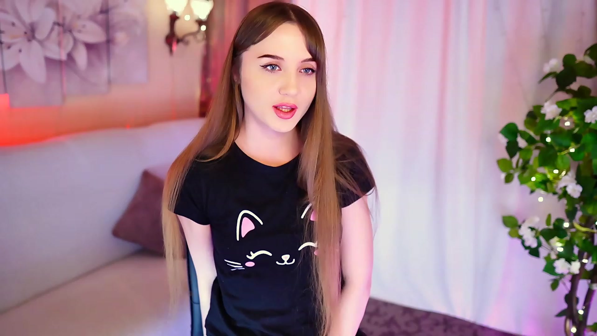 Gallery image thumbnail from Innocent_Soul's myfreecams stream on, 09/02/2023, 19:08 image 18 of 20