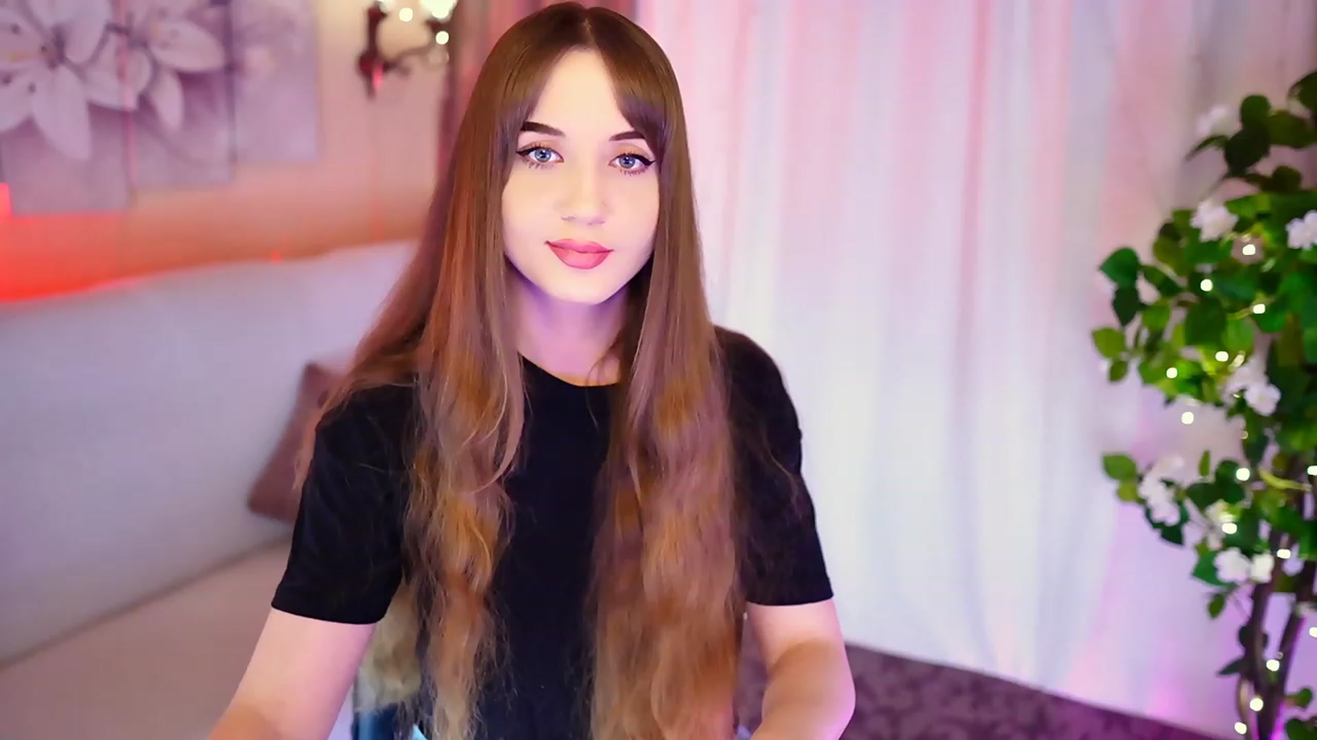 Gallery image thumbnail from Innocent_Soul's myfreecams stream on, 09/04/2023, 16:28 image 20 of 20