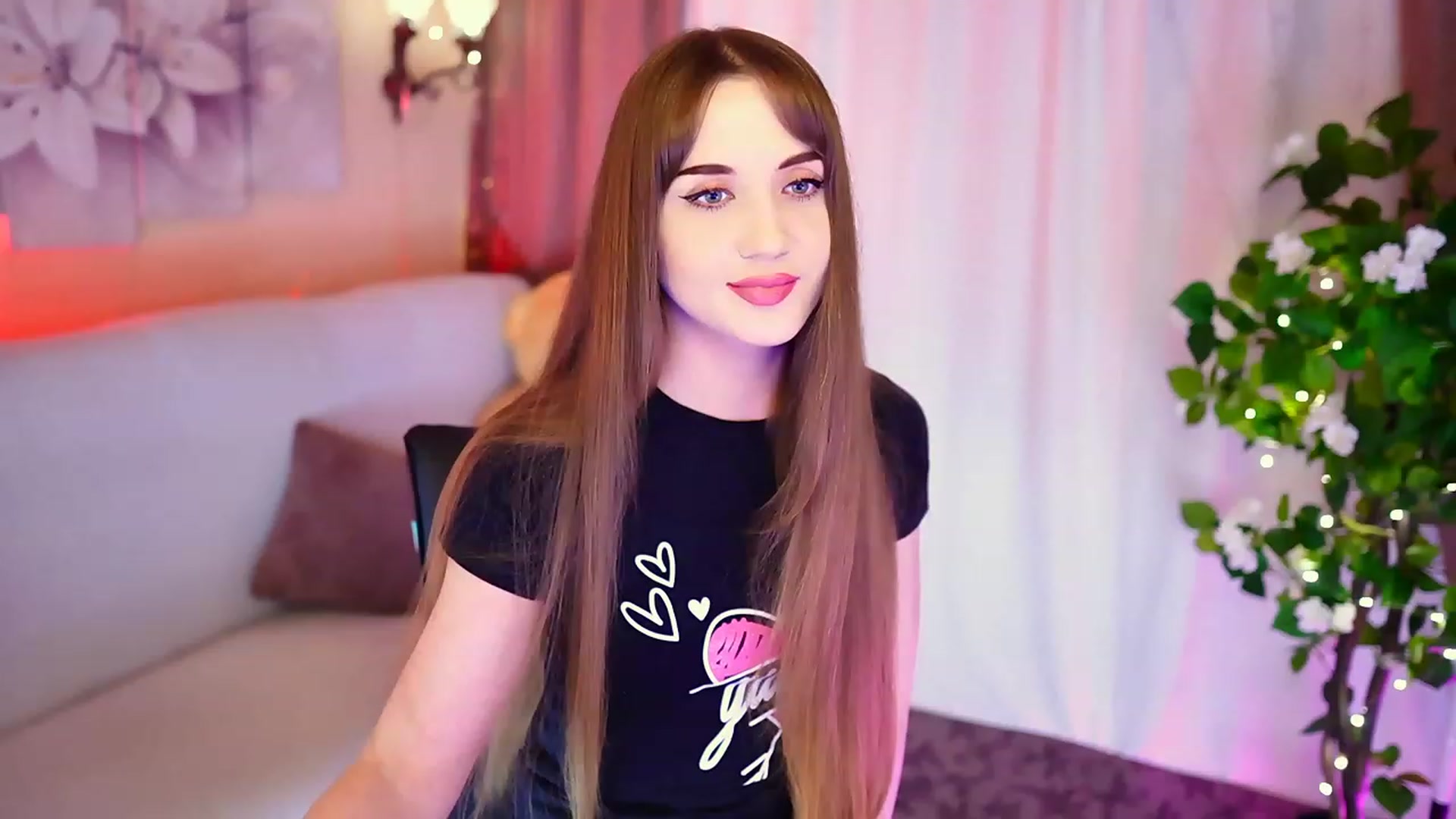 Gallery image thumbnail from Innocent_Soul's myfreecams stream on, 09/05/2023, 16:52 image 16 of 20