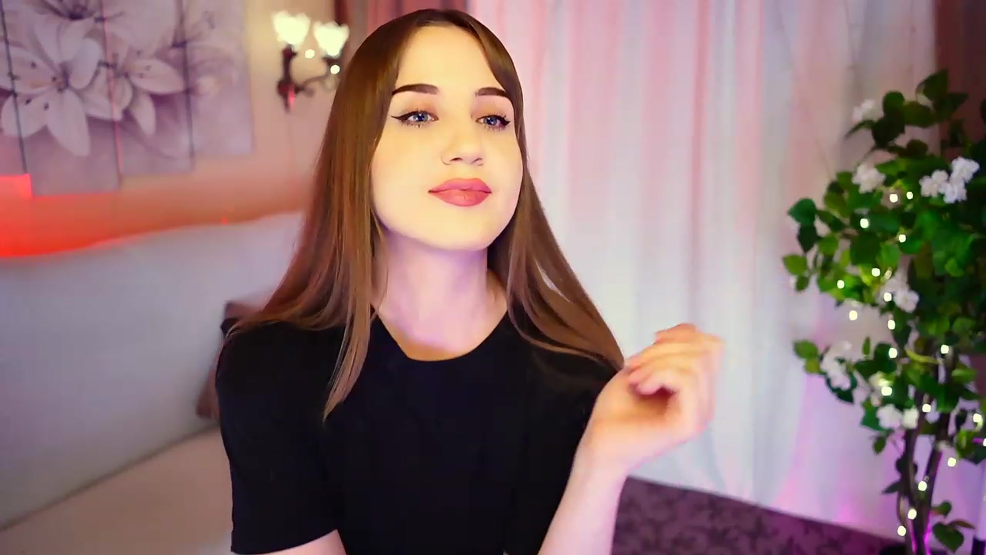 Gallery image thumbnail from Innocent_Soul's myfreecams stream on, 09/07/2023, 19:30 image 20 of 20