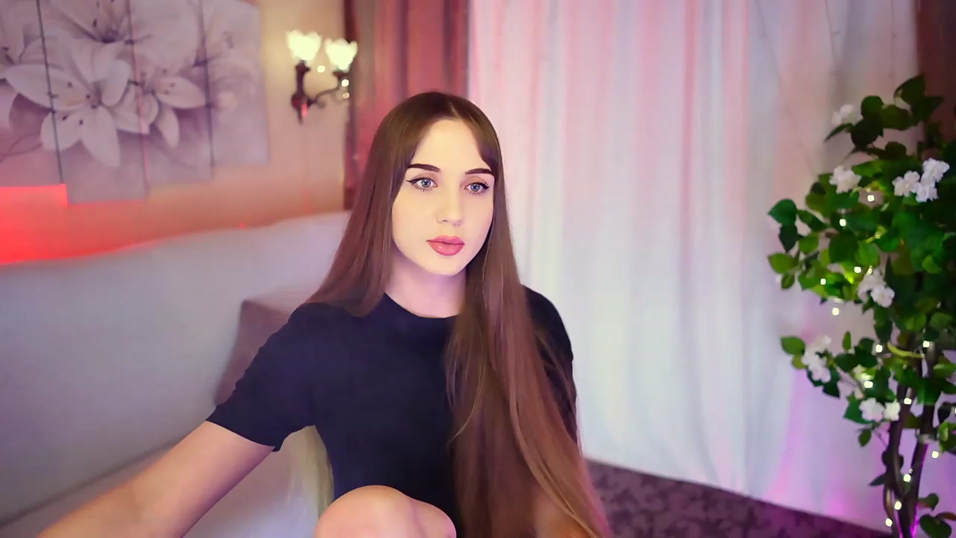 Gallery image thumbnail from Innocent_Soul's myfreecams stream on, 09/07/2023, 19:30 image 3 of 20