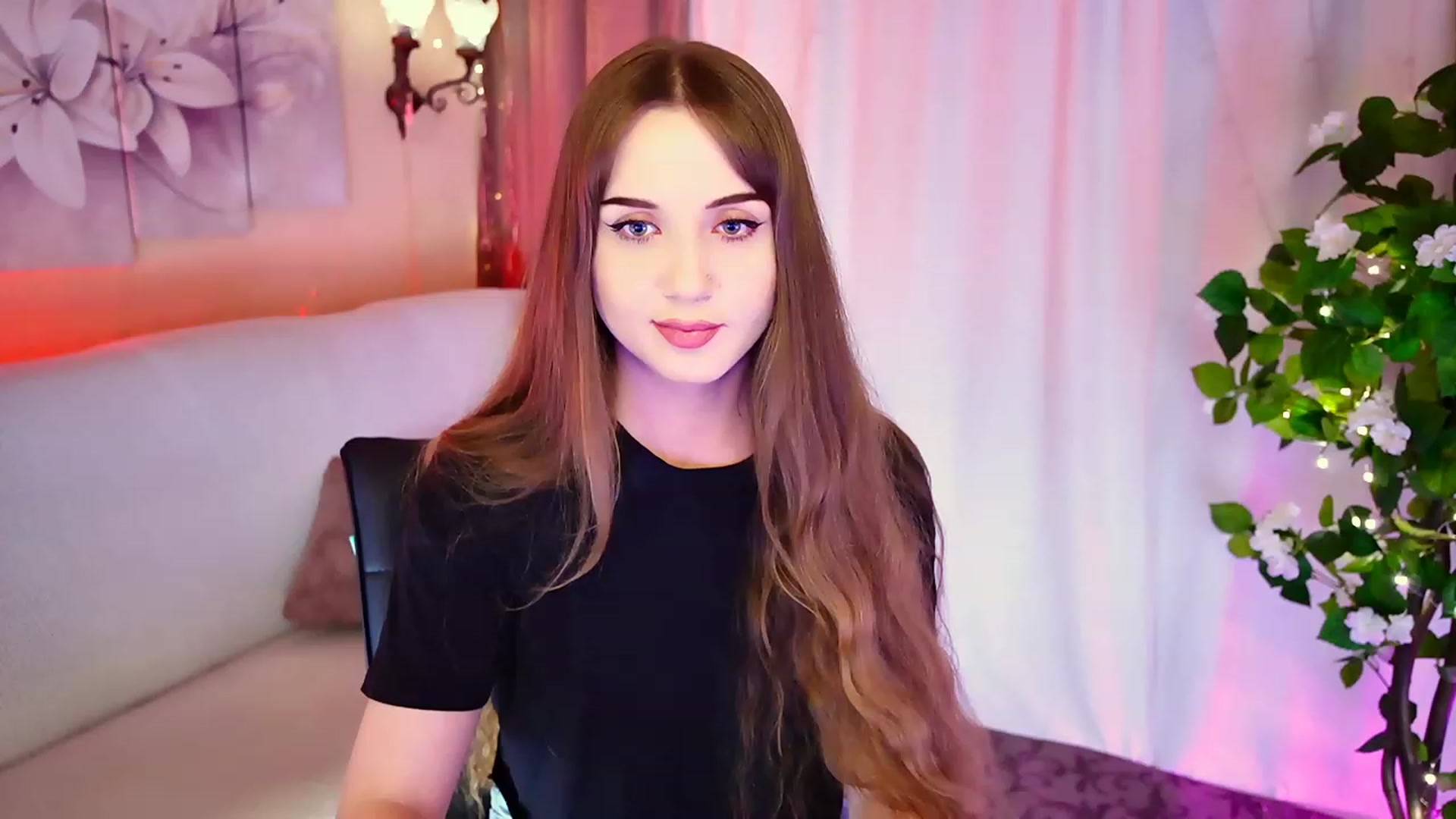 Gallery image thumbnail from Innocent_Soul's myfreecams stream on, 09/09/2023, 16:13 image 2 of 20