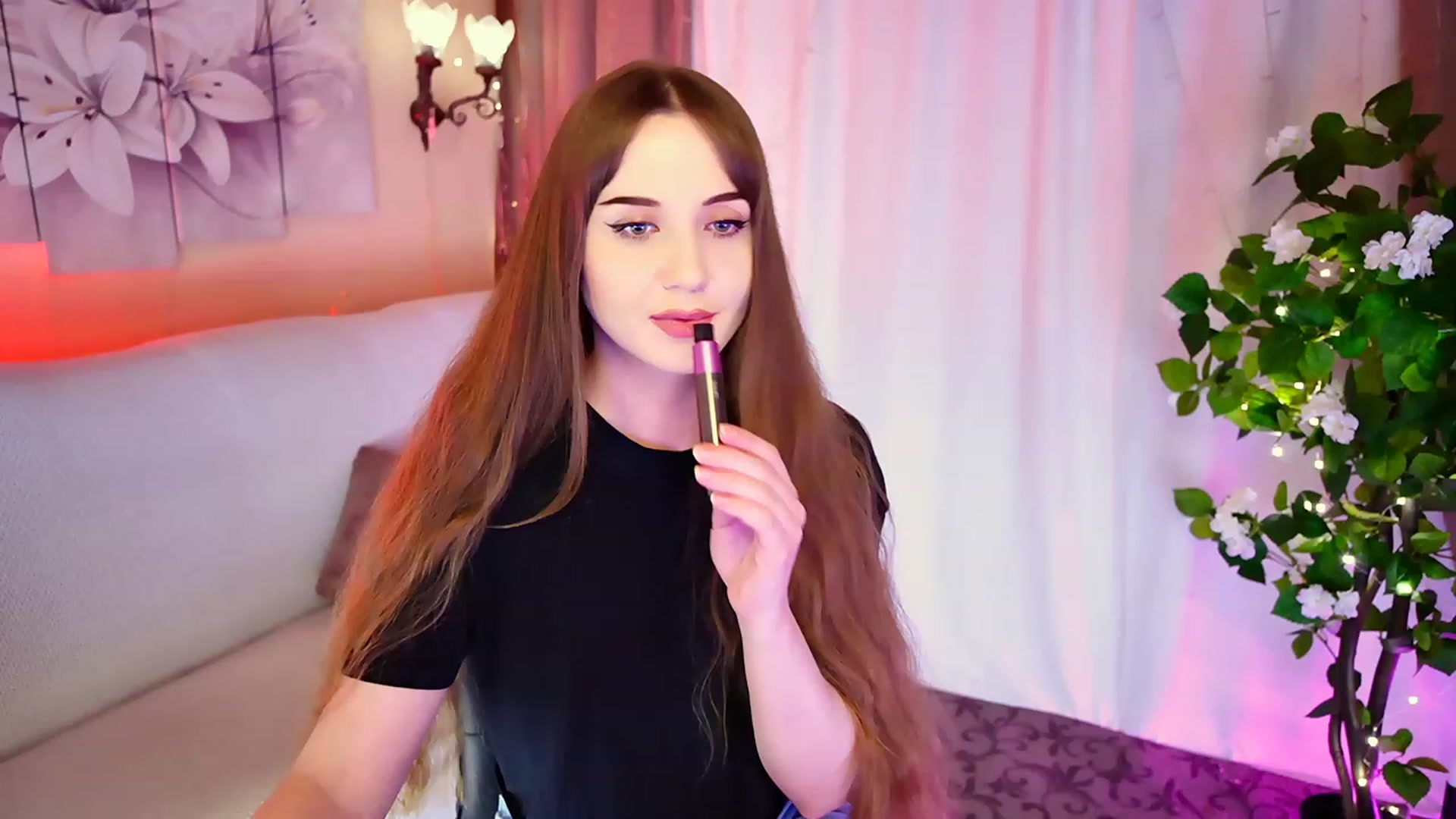 Gallery image thumbnail from Innocent_Soul's myfreecams stream on, 09/09/2023, 18:05 image 2 of 20